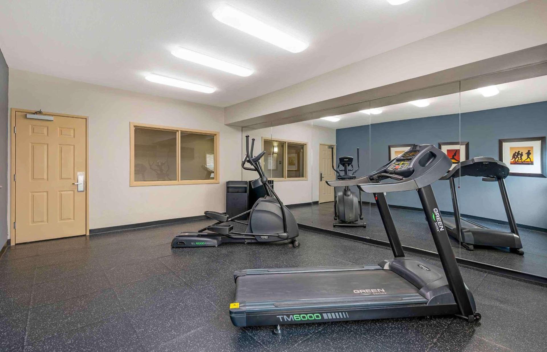 Extended Stay America Suites - Indianapolis - Airport - W Southern Ave photo 45