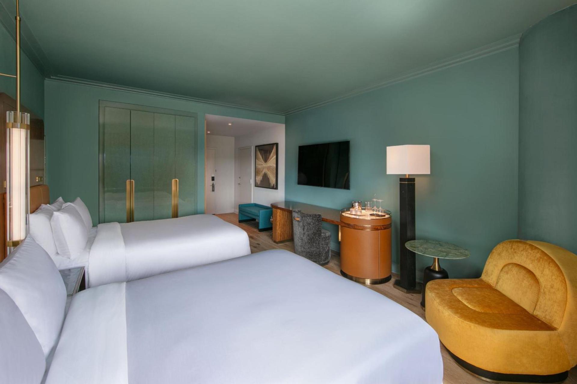 W Austin photo 68