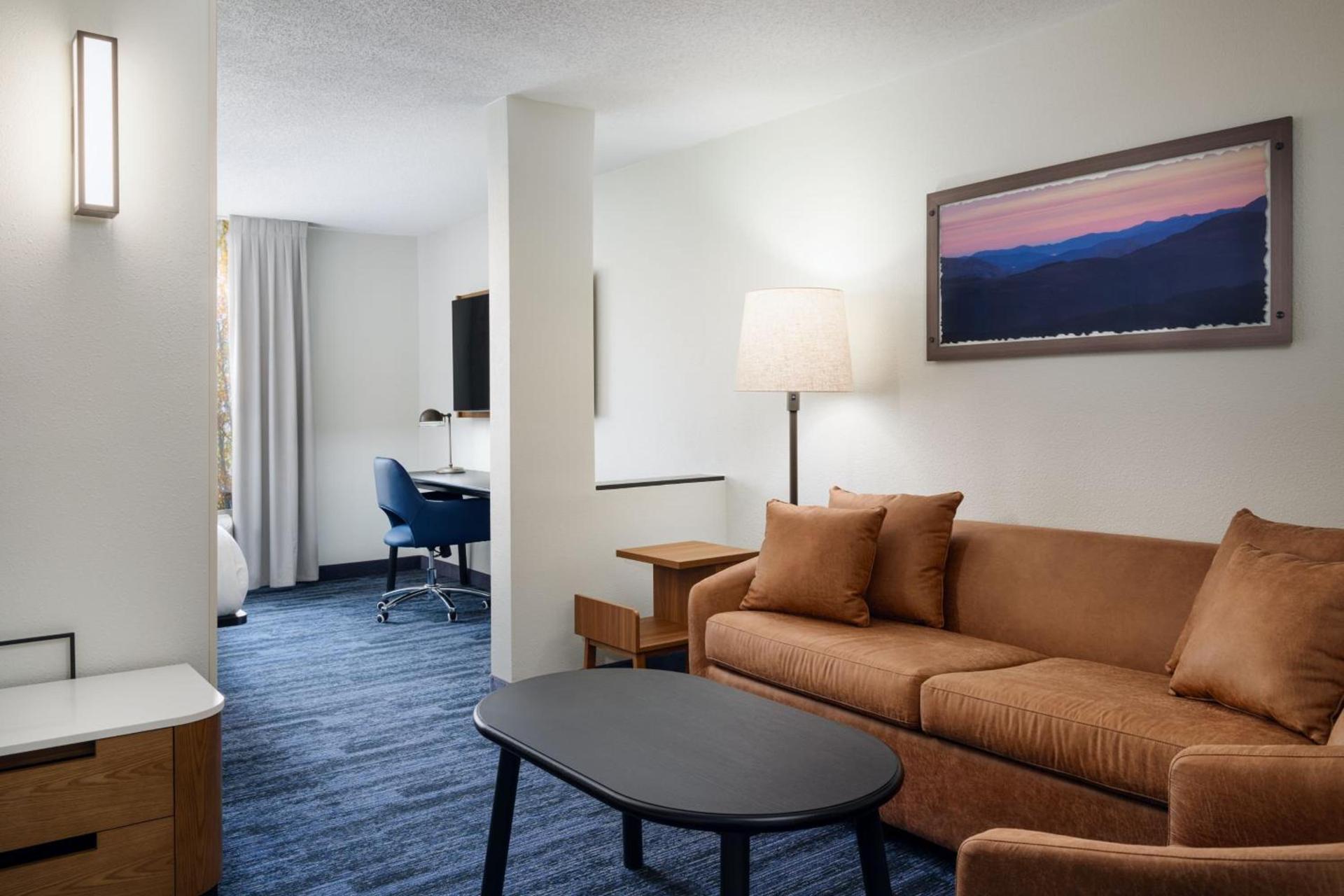 Fairfield Inn and Suites by Marriott Birmingham / Bessemer photo 7