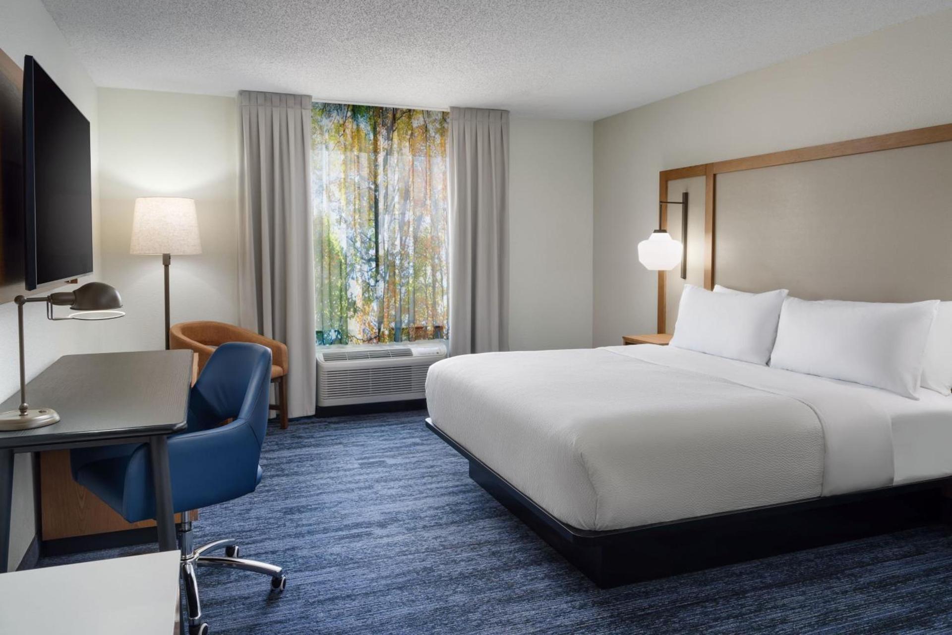 Fairfield Inn and Suites by Marriott Birmingham / Bessemer photo 9