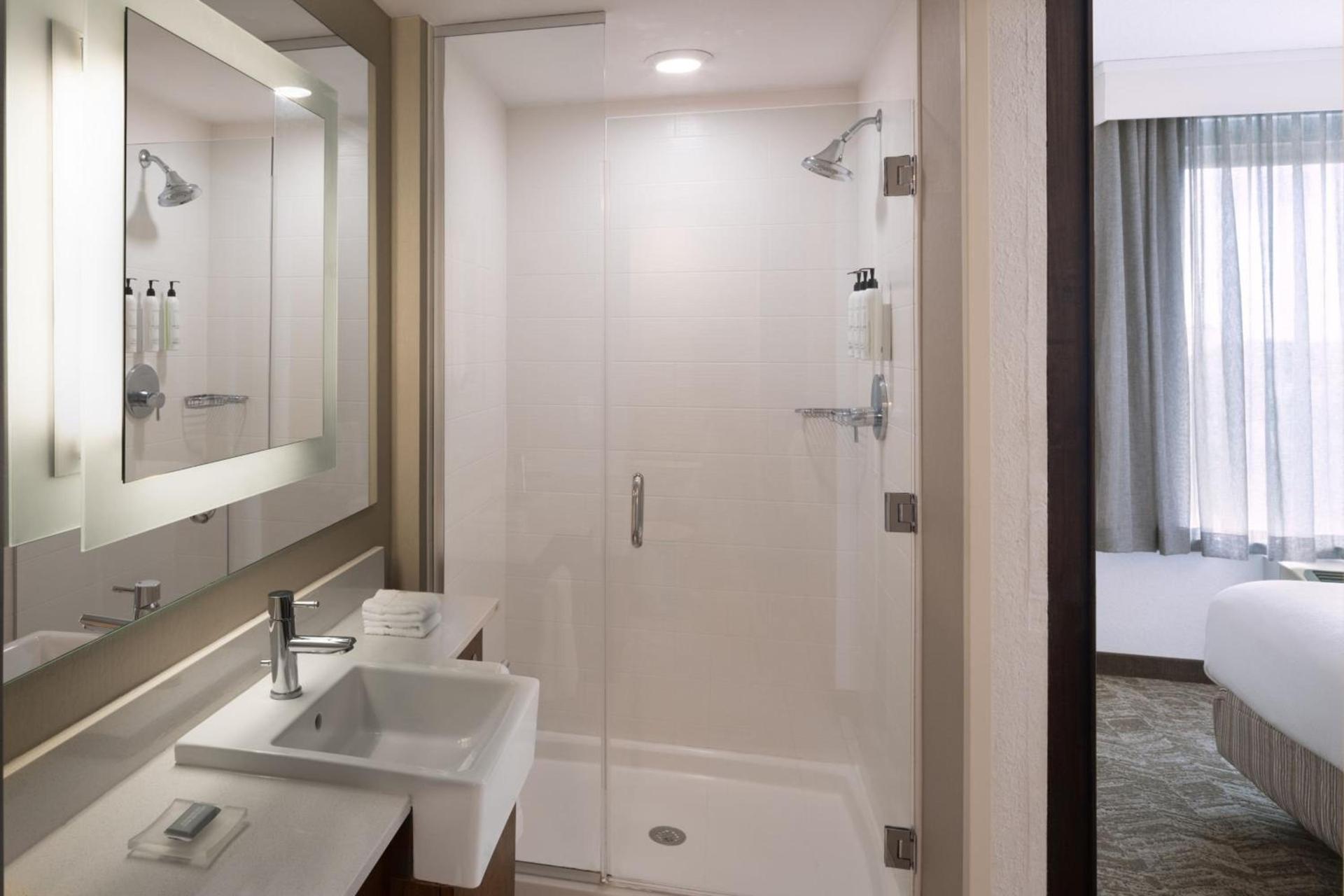 SpringHill Suites by Marriott Orlando at FLAMINGO CROSSINGS Town Center-Western Entrance photo 17