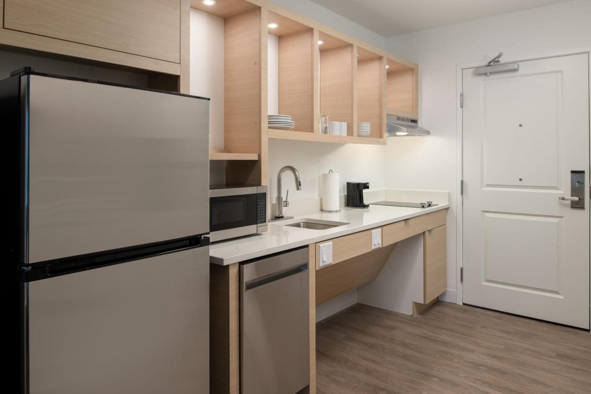 TownePlace Suites by Marriott Eugene photo 44