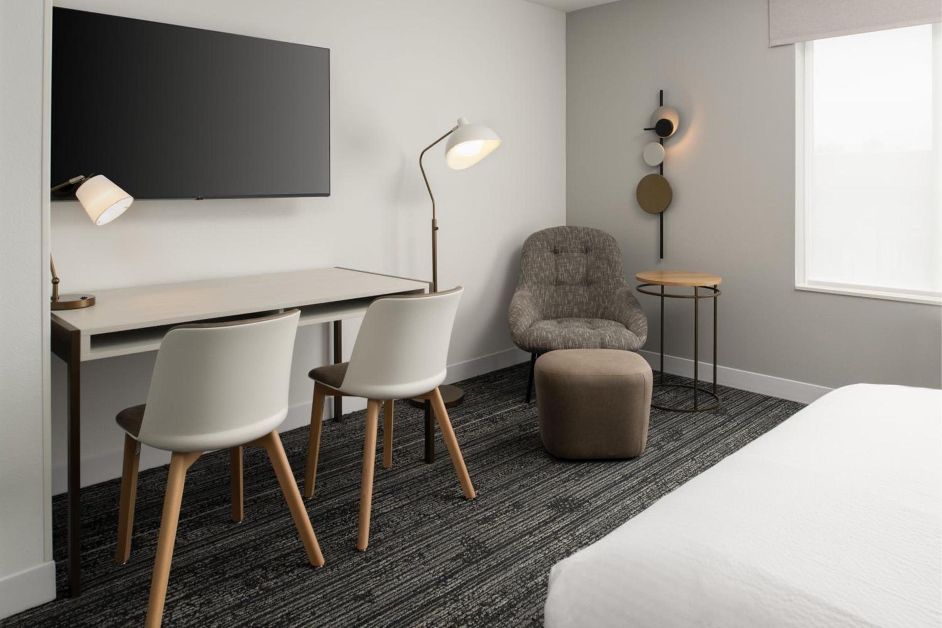 TownePlace Suites by Marriott Eugene photo 57