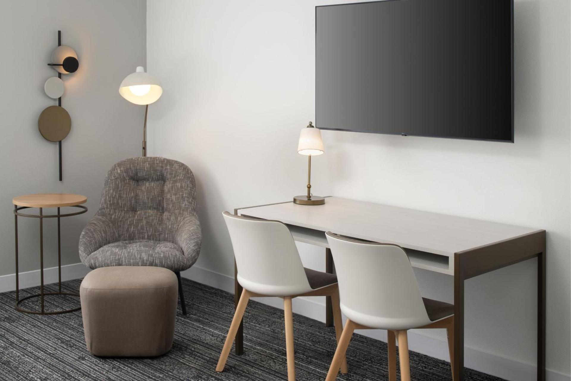 TownePlace Suites by Marriott Eugene photo 58