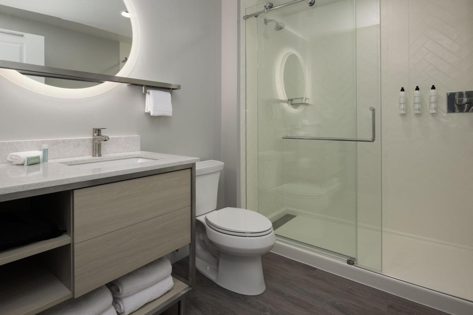 TownePlace Suites by Marriott Eugene photo 59