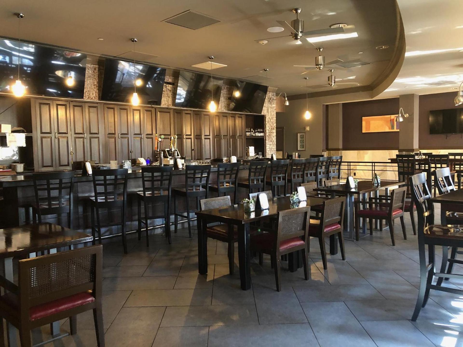 Grand Laurel Hotel photo 29