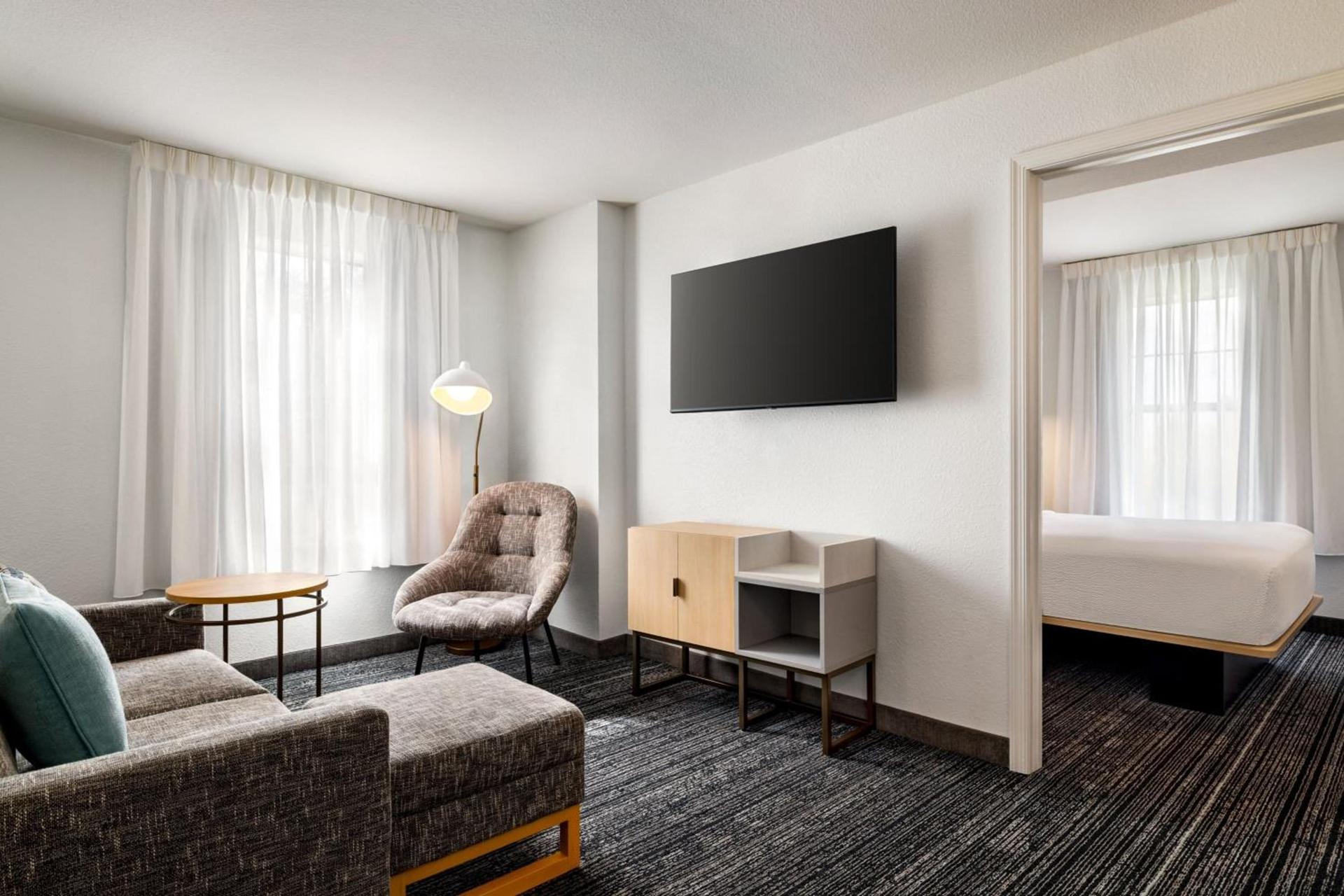 TownePlace Suites by Marriott Fort Meade National Business Park photo 7