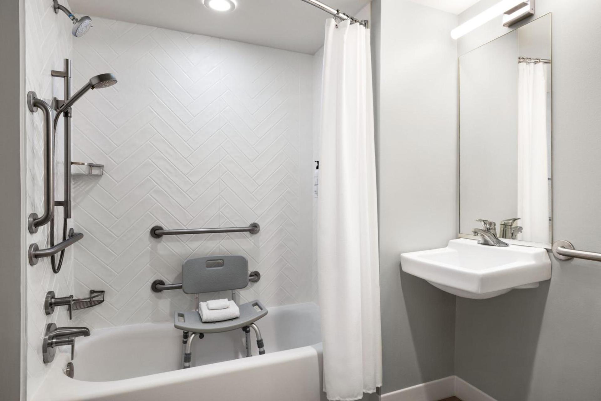 TownePlace Suites by Marriott Fort Meade National Business Park photo 17