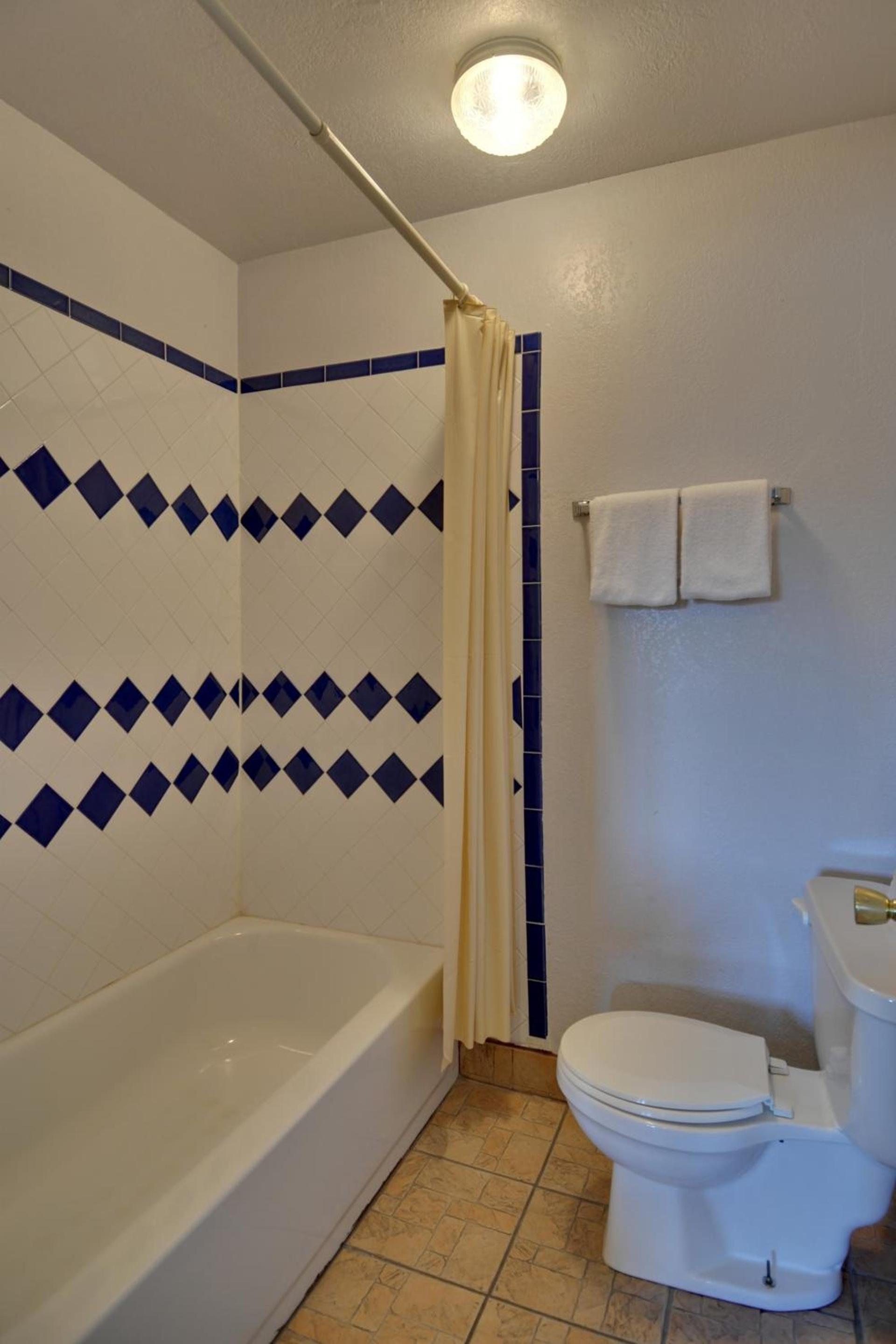 American Executive Inn Mesa photo 8