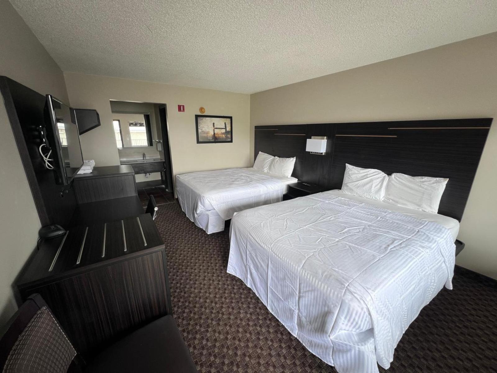 Country Nights Inn photo 3