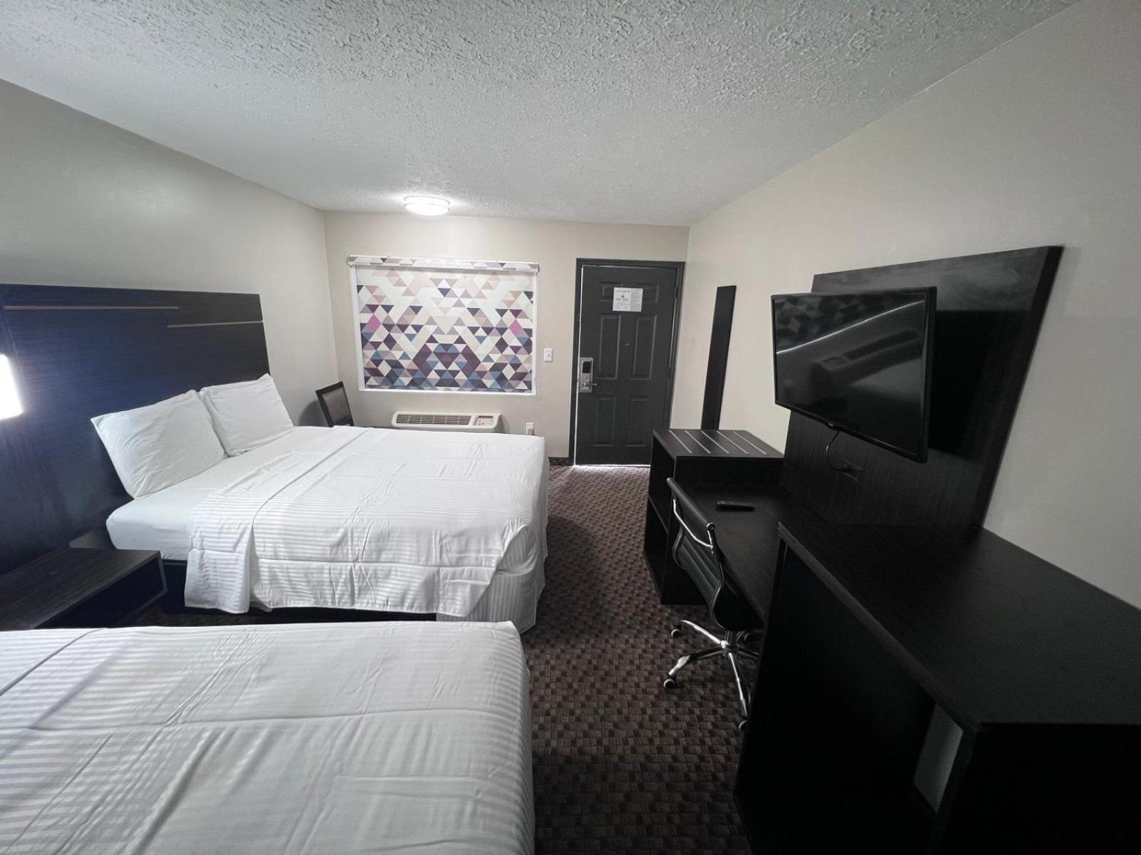 Country Nights Inn photo 7