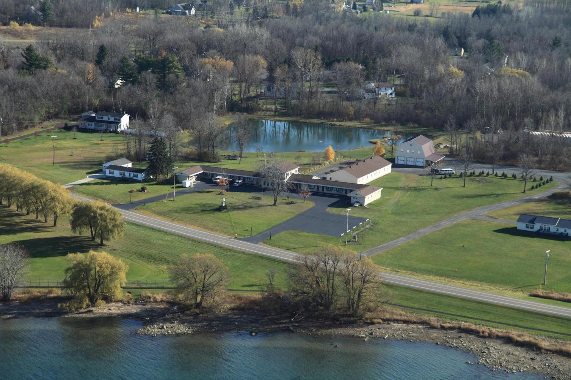 Lakeview Motel & Apartments — hotel in Massena