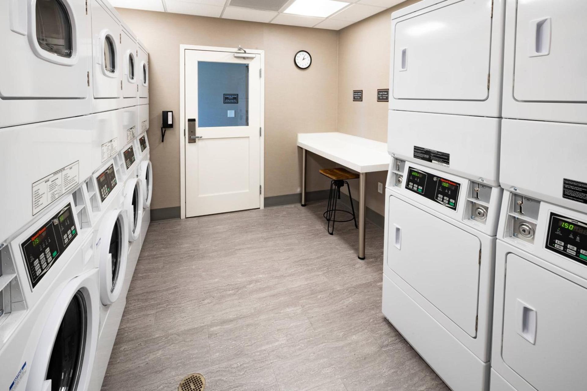Residence Inn Las Vegas South/Henderson photo 14