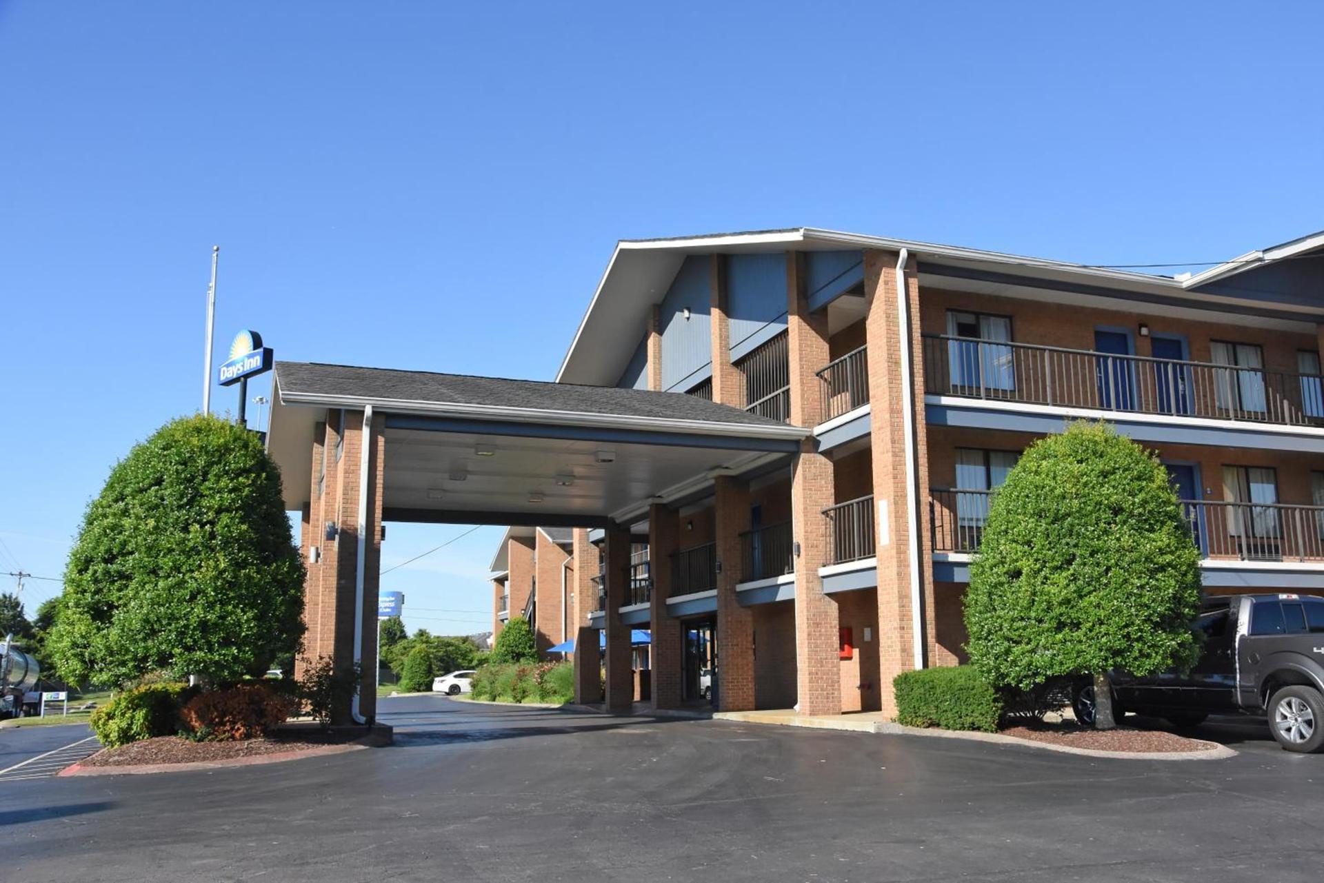 Days Inn by Wyndham Lebanon — hotel in Lebanon