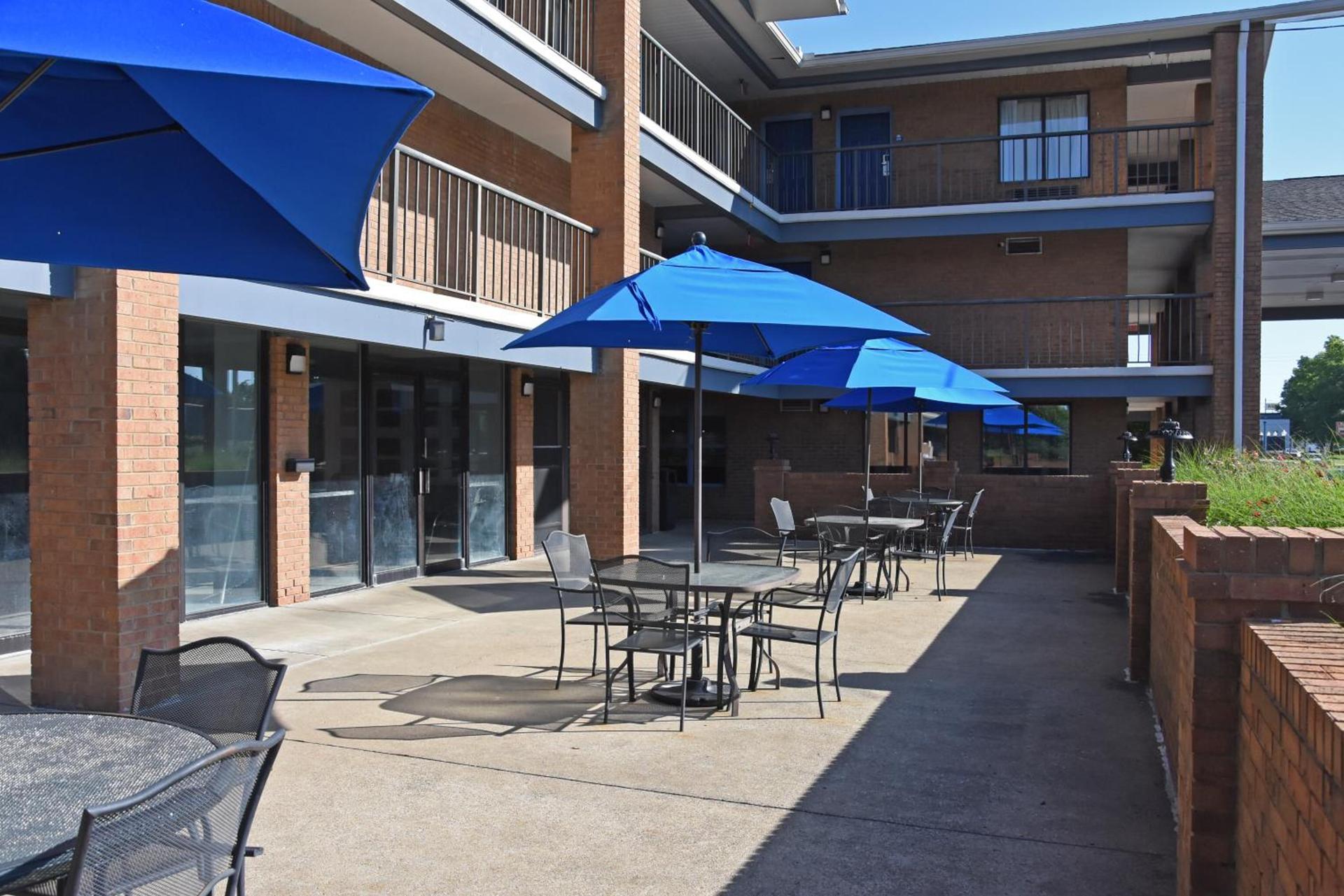 Days Inn by Wyndham Lebanon photo 7