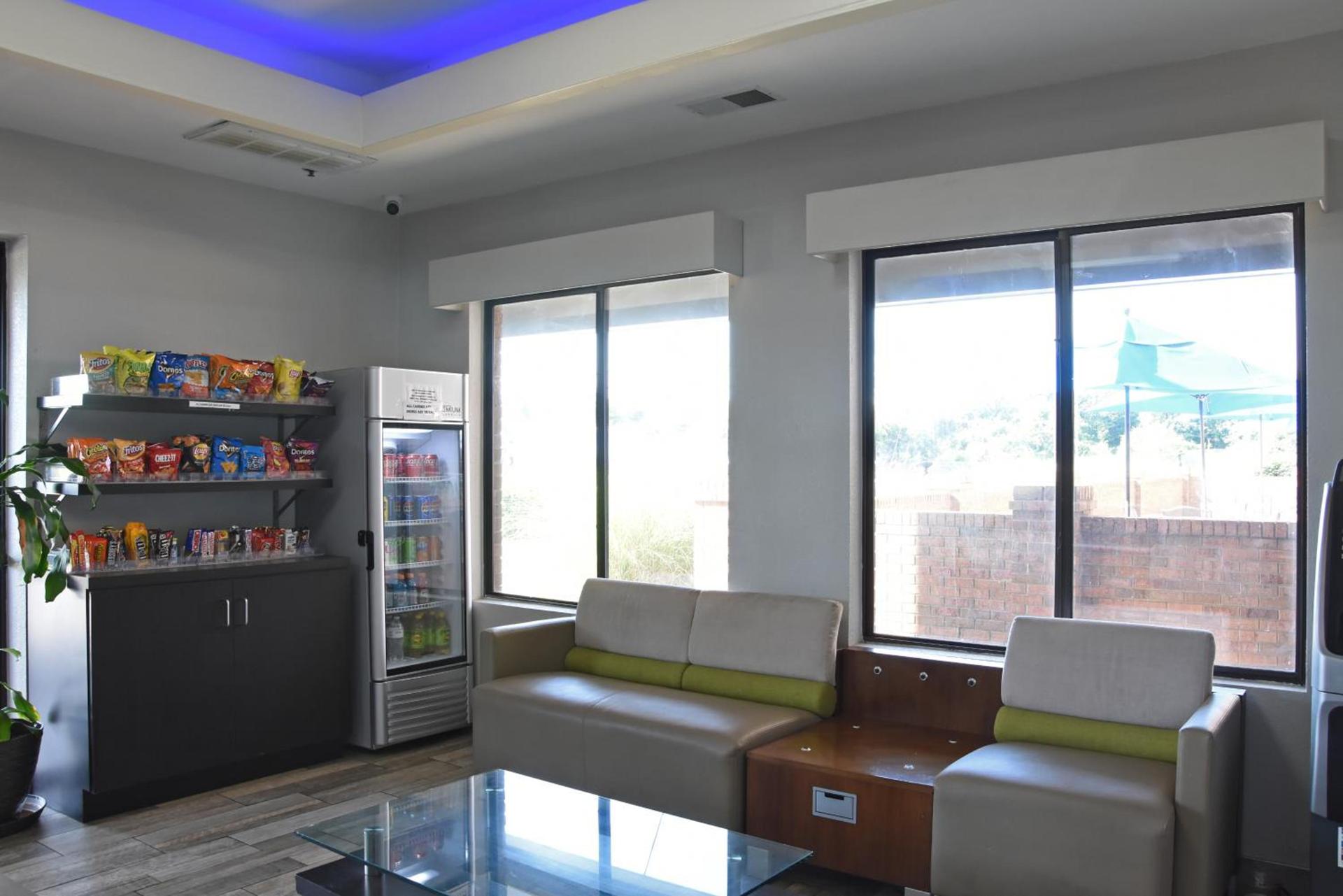 Days Inn by Wyndham Lebanon photo 5