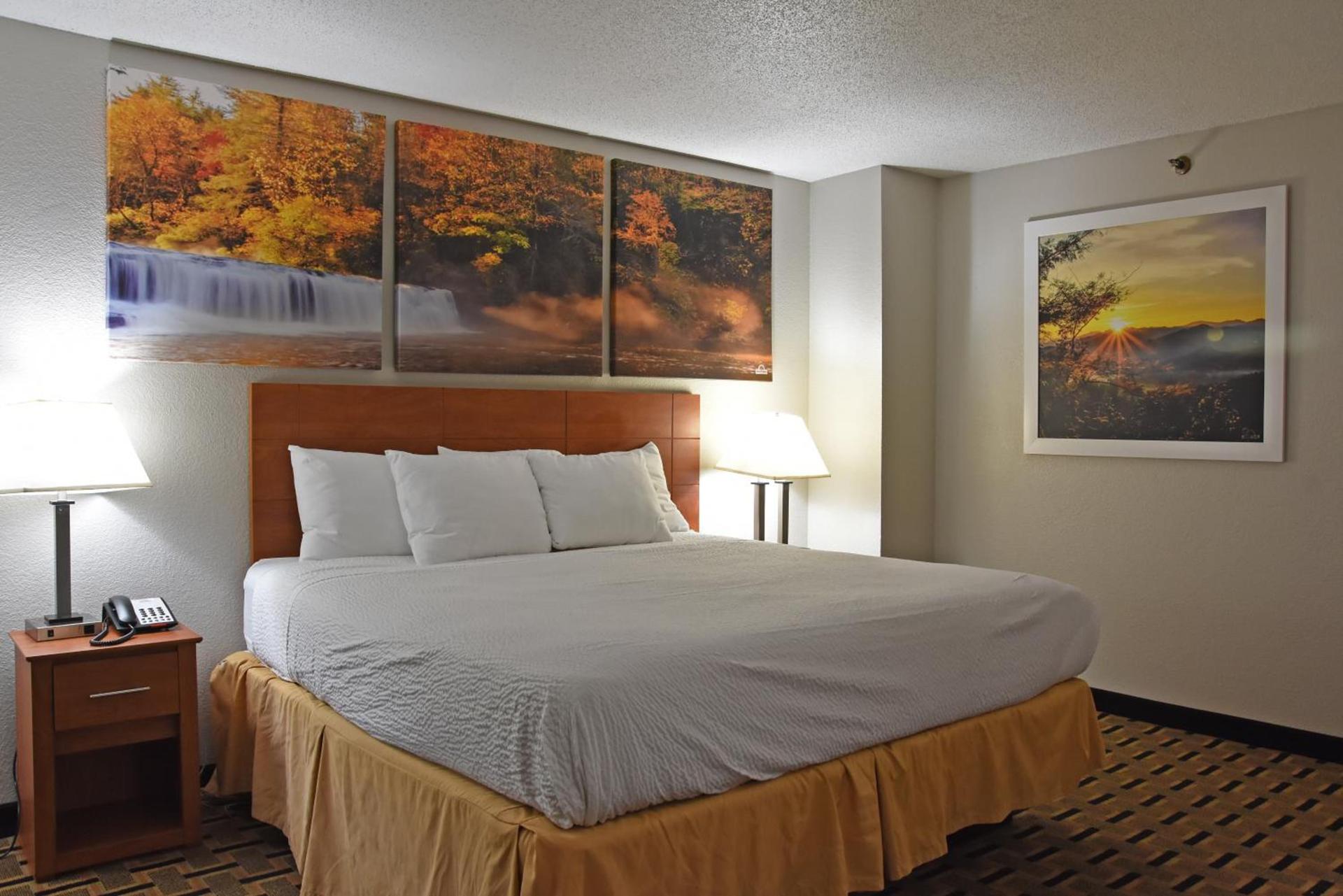 Days Inn by Wyndham Lebanon photo 18