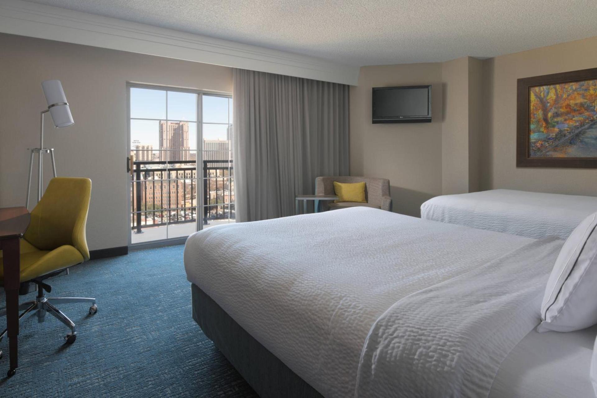 Courtyard by Marriott San Antonio Riverwalk photo 9
