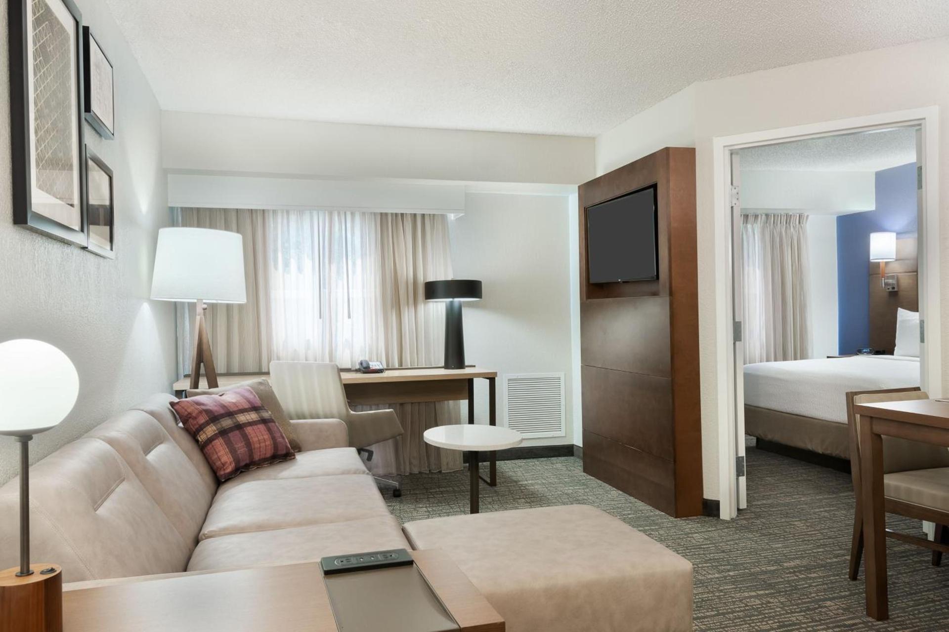 Residence Inn by Marriott Tampa at USF/Medical Center photo 4
