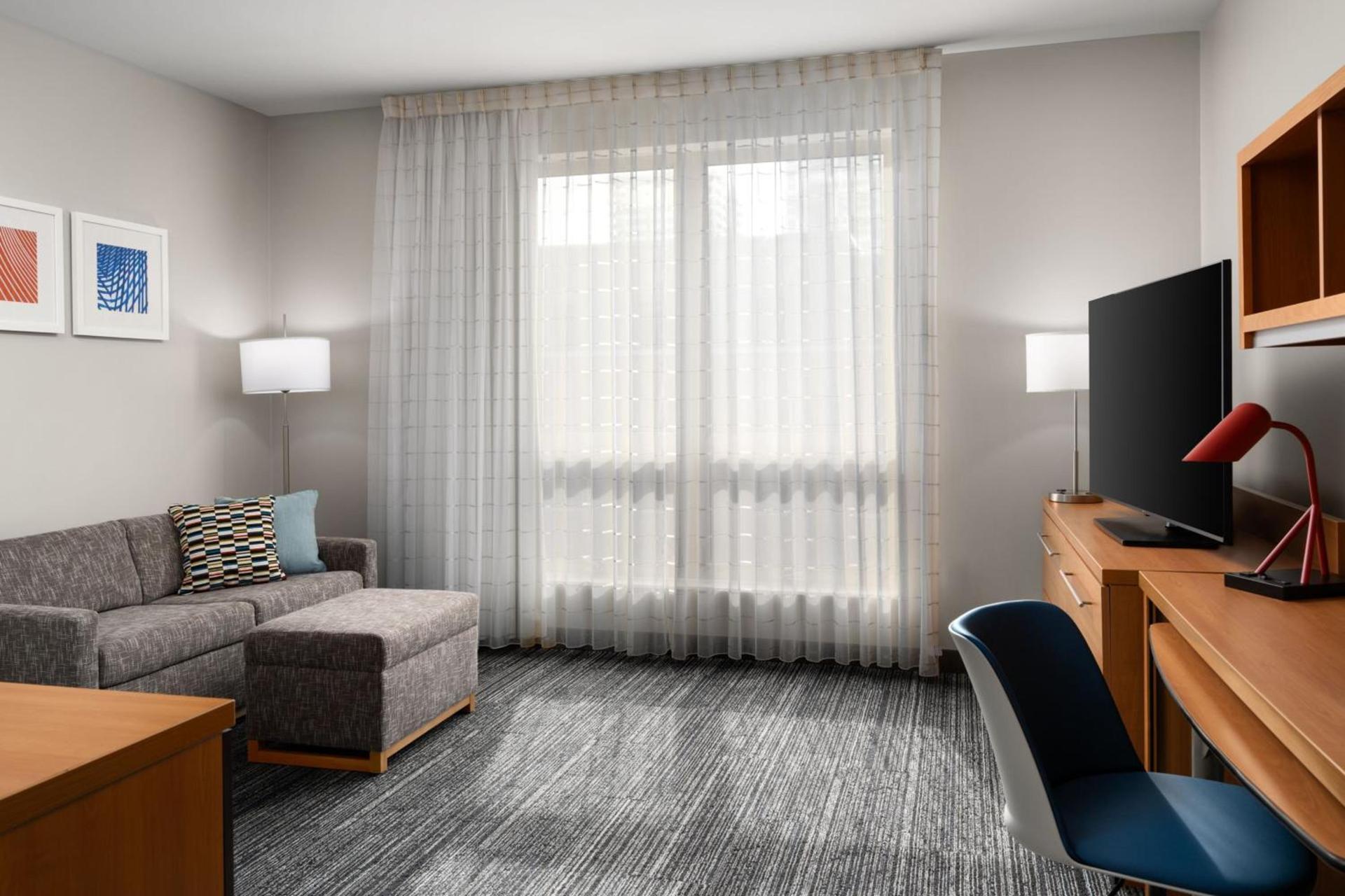 TownePlace Suites by Marriott Champaign photo 31