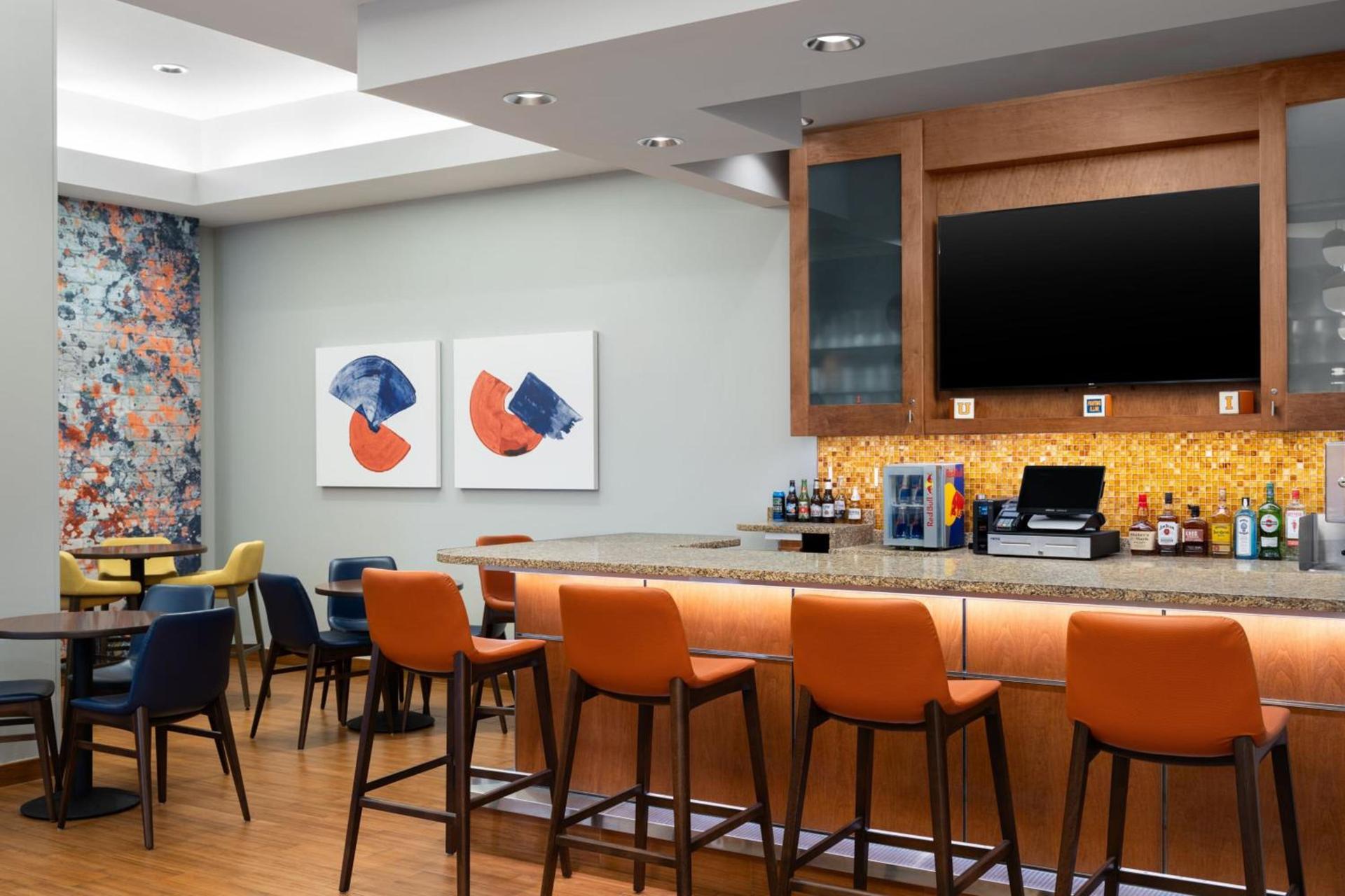 TownePlace Suites by Marriott Champaign photo 47