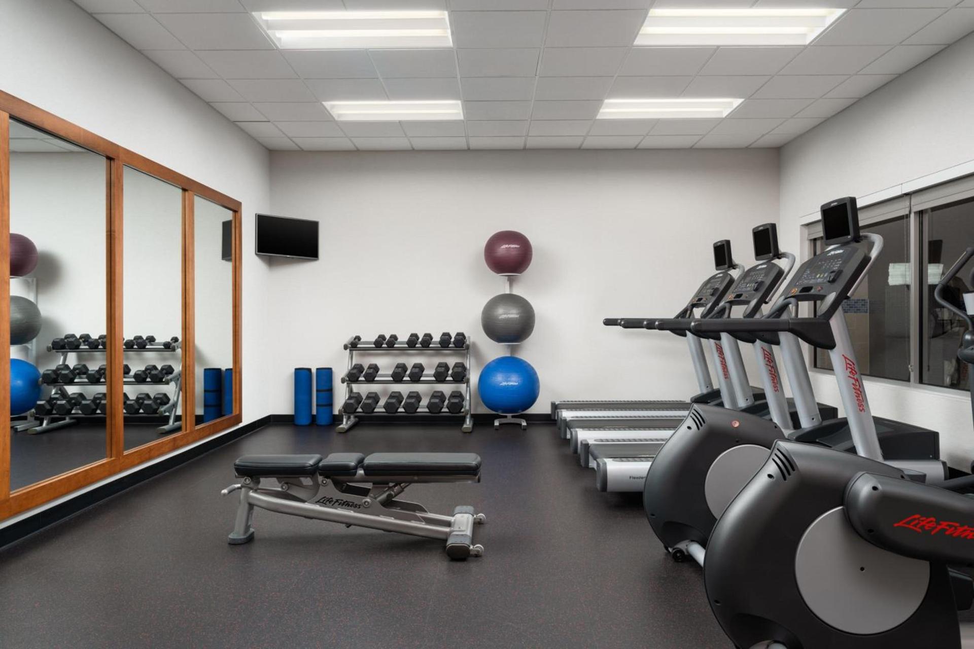 TownePlace Suites by Marriott Champaign photo 50