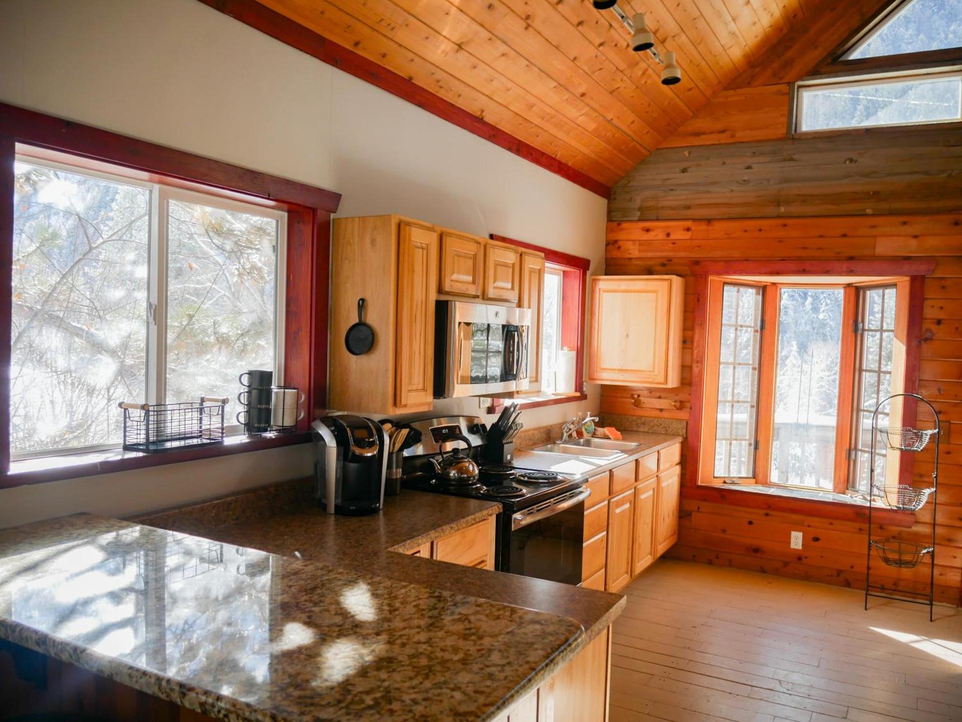 Raspberry Ridge Cafe and Inn photo 9