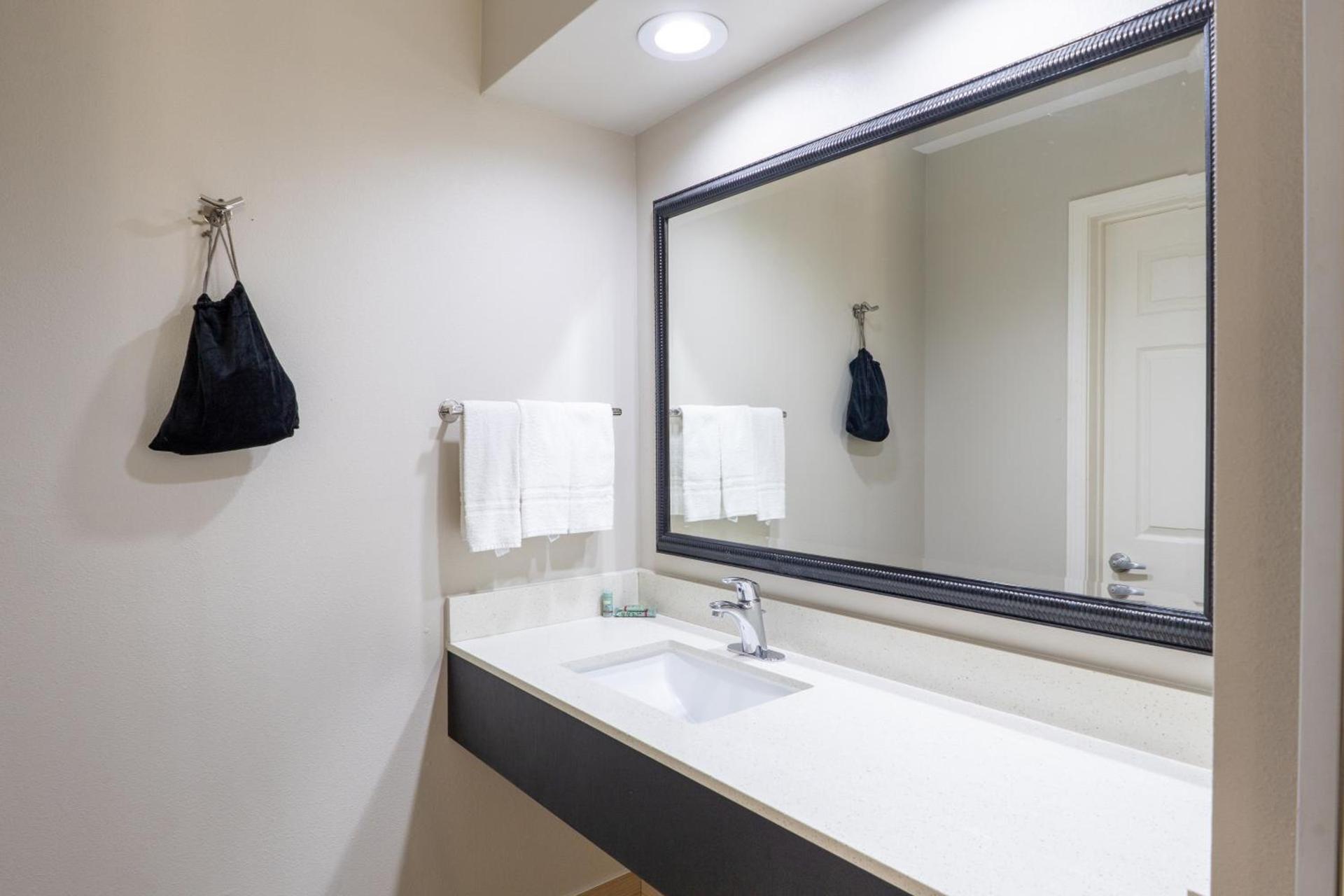 Best Western Paradise Inn photo 8