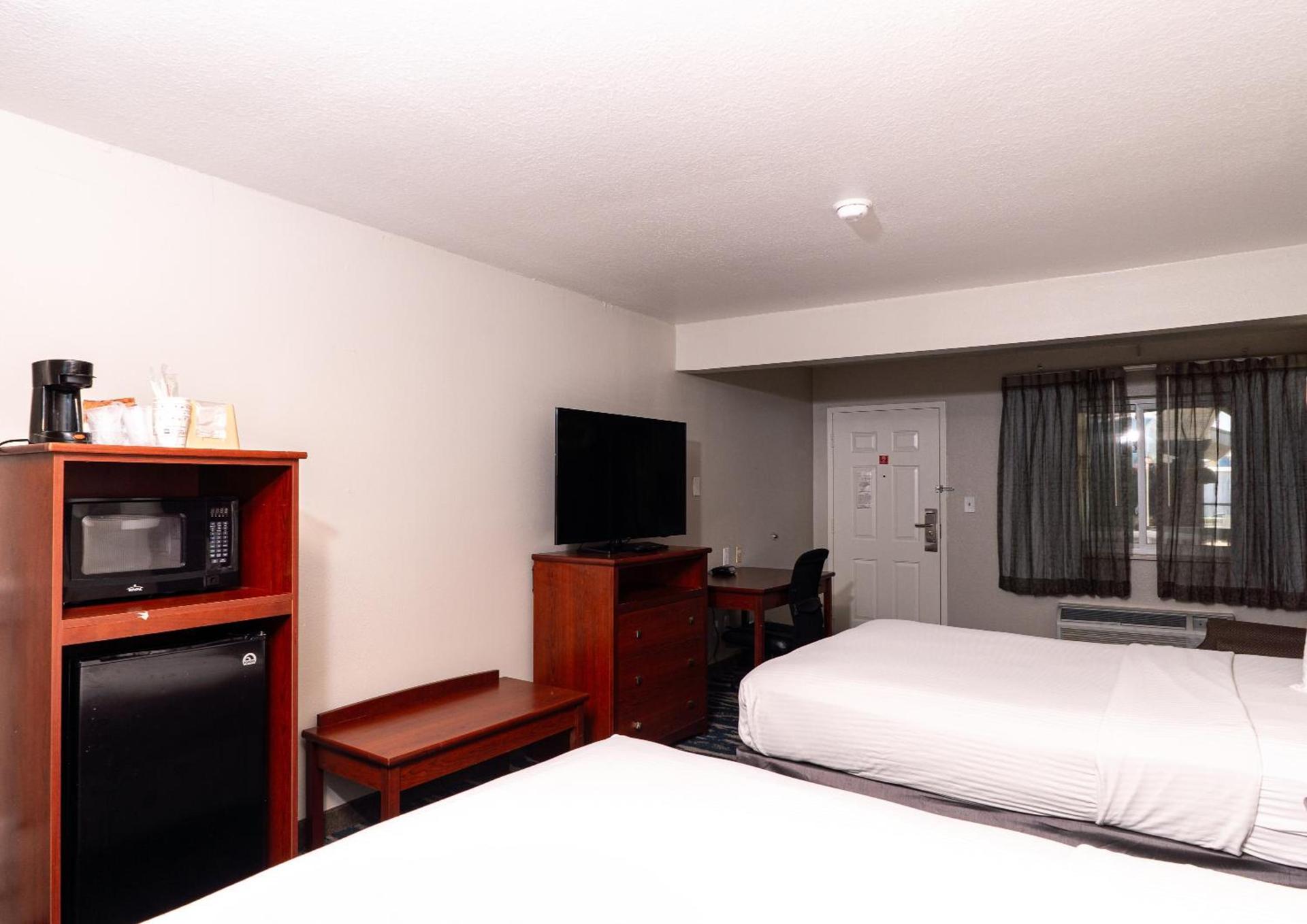 Best Western Paradise Inn photo 27