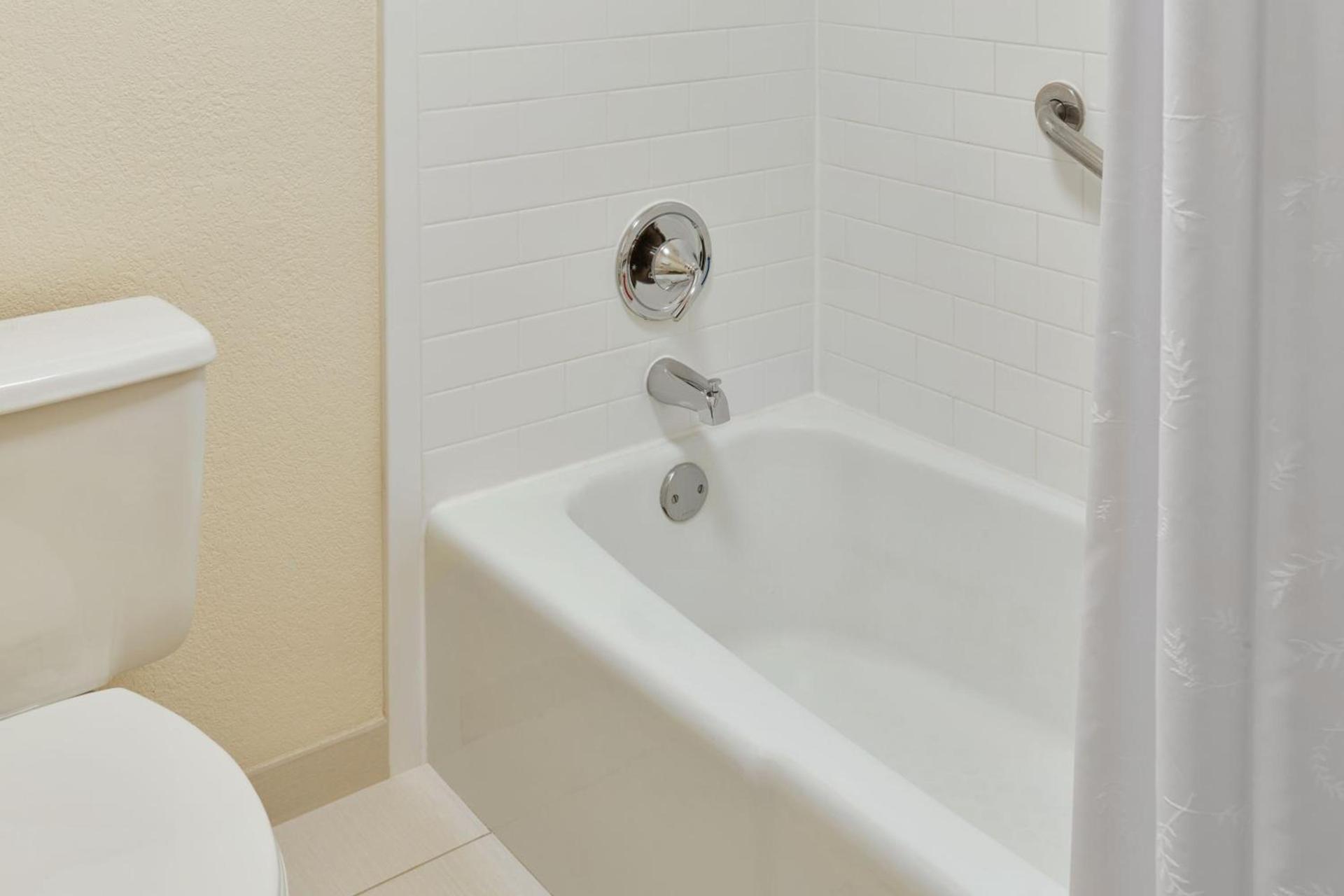 Sheraton Orlando Lake Buena Vista Resort - NEWLY RENOVATED! photo 48