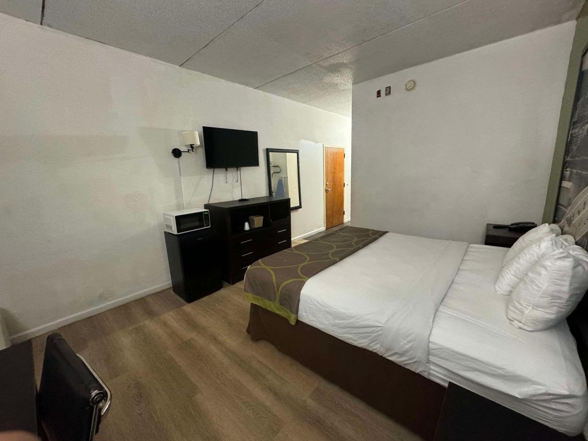 Quality Inn Chattanooga Hamilton Place photo 10