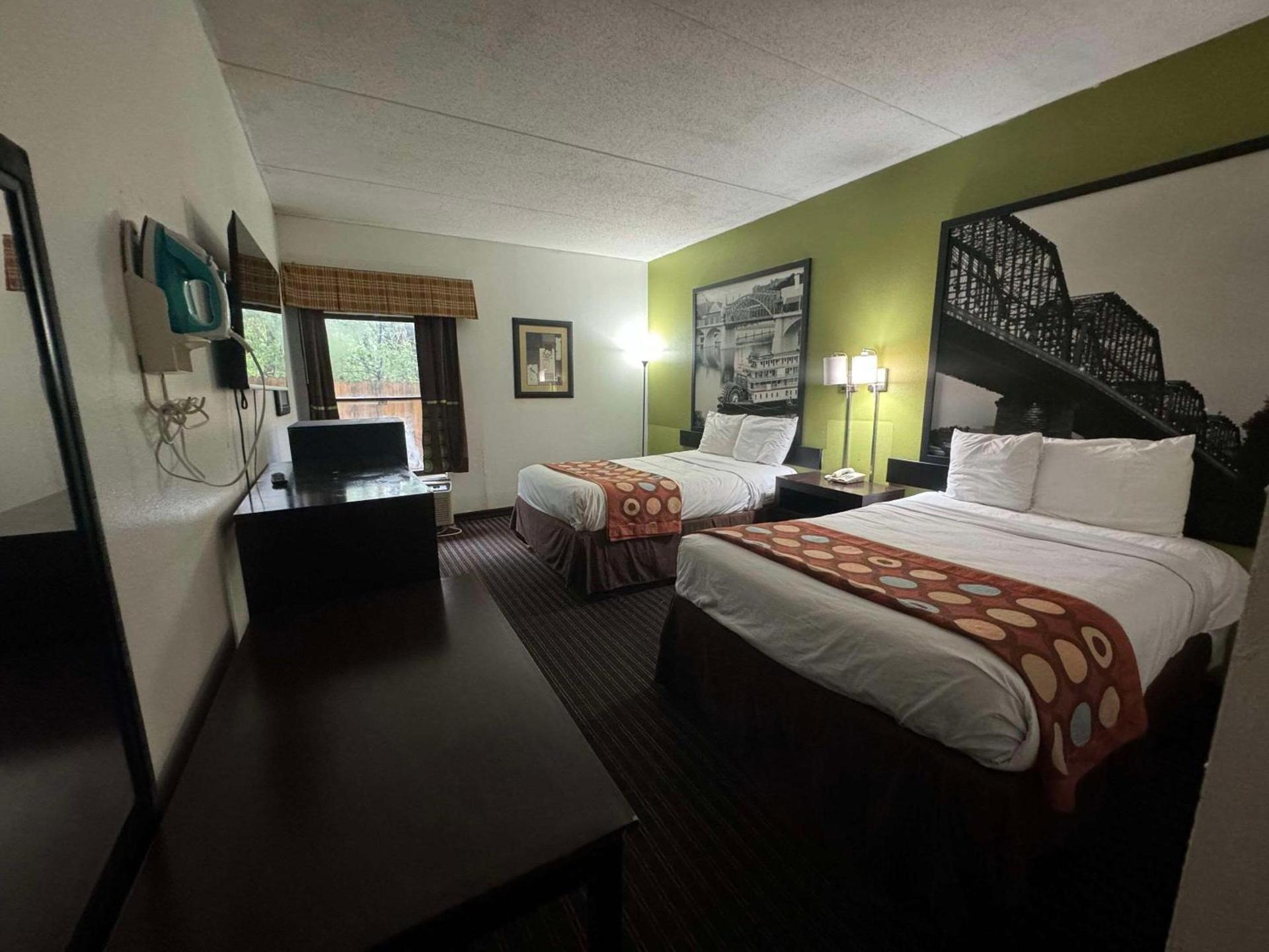Quality Inn Chattanooga Hamilton Place photo 14
