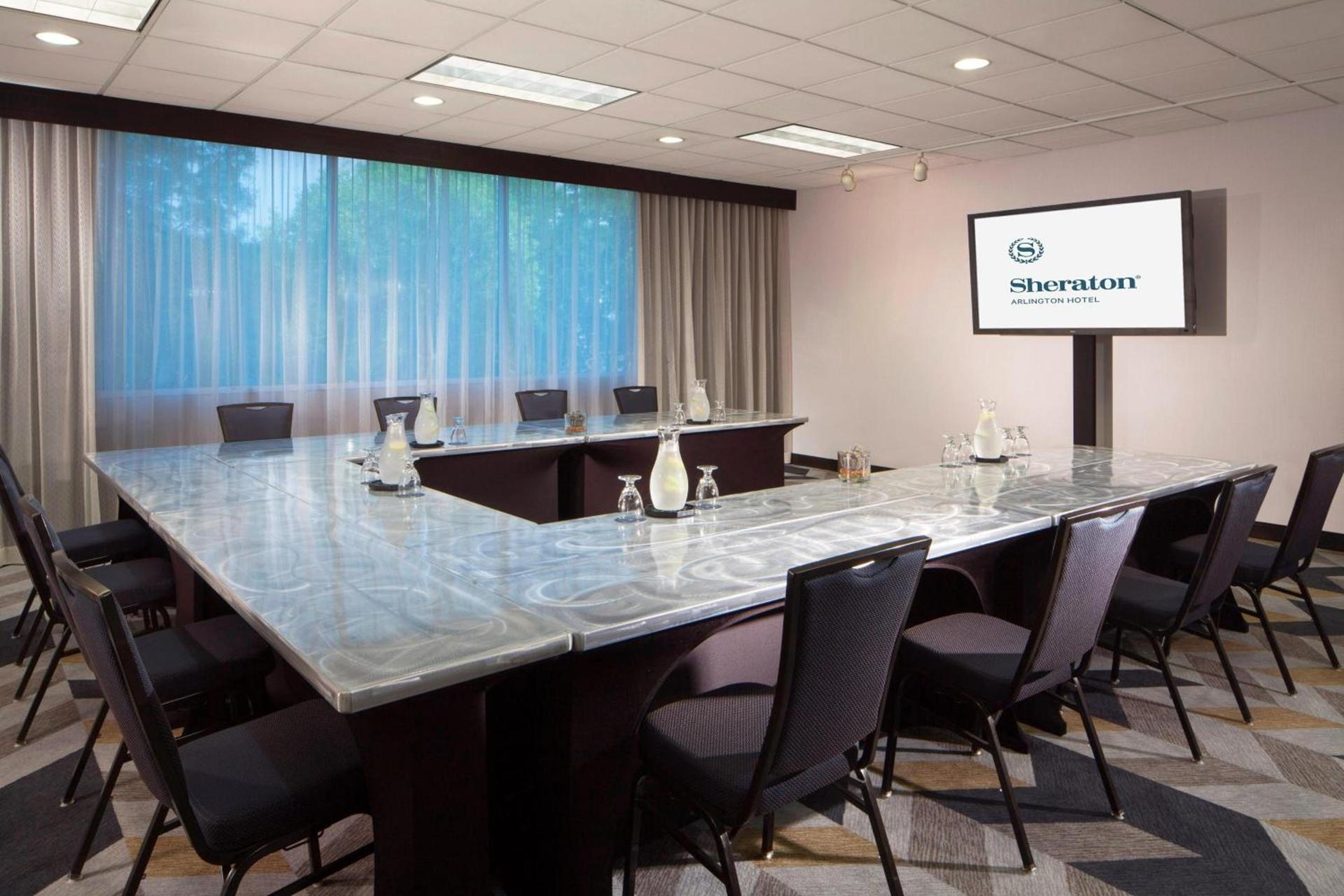 Sheraton Arlington Hotel photo 26