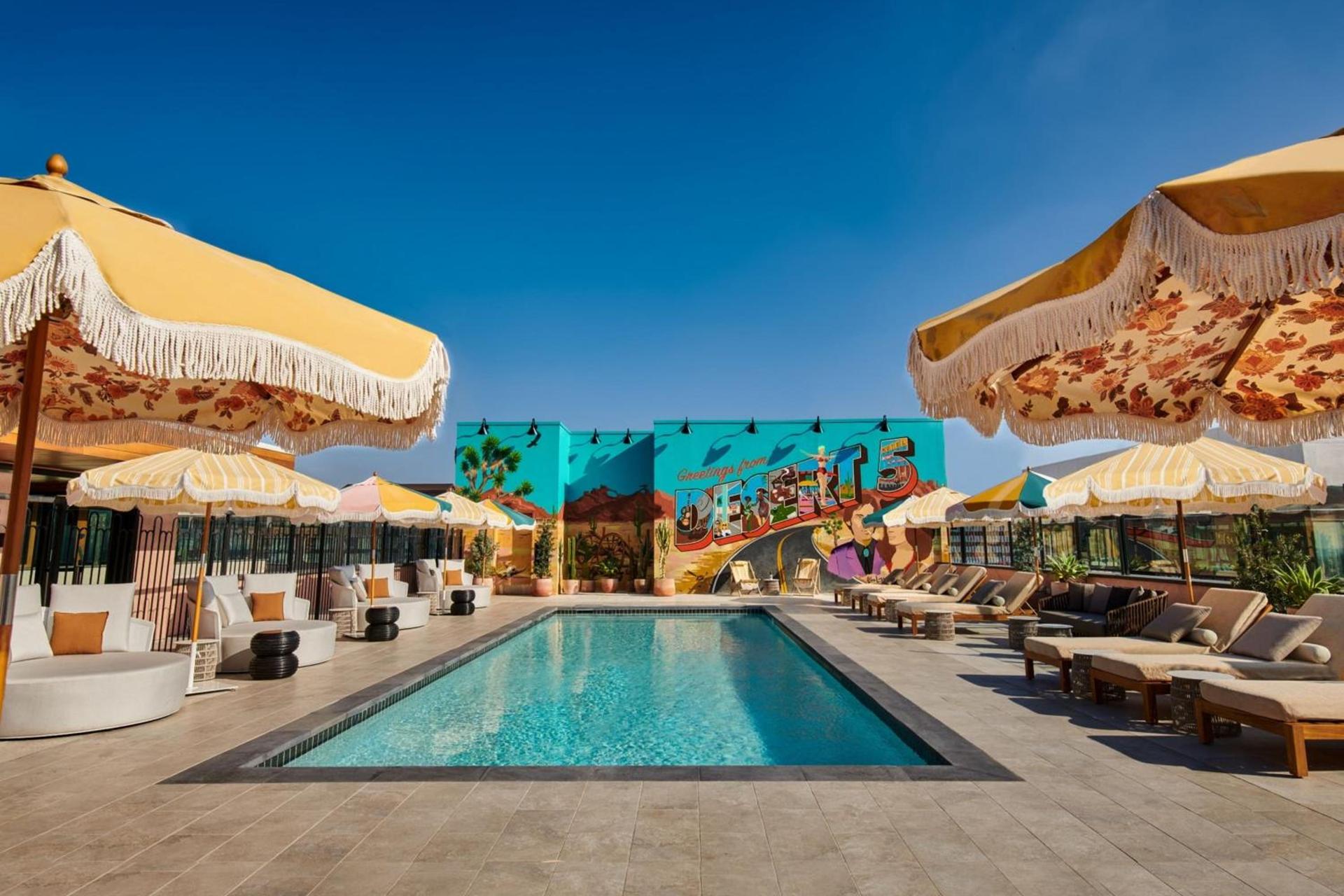HOLLYWOOD VOLUME, a Tribute Portfolio Hotel photo 19