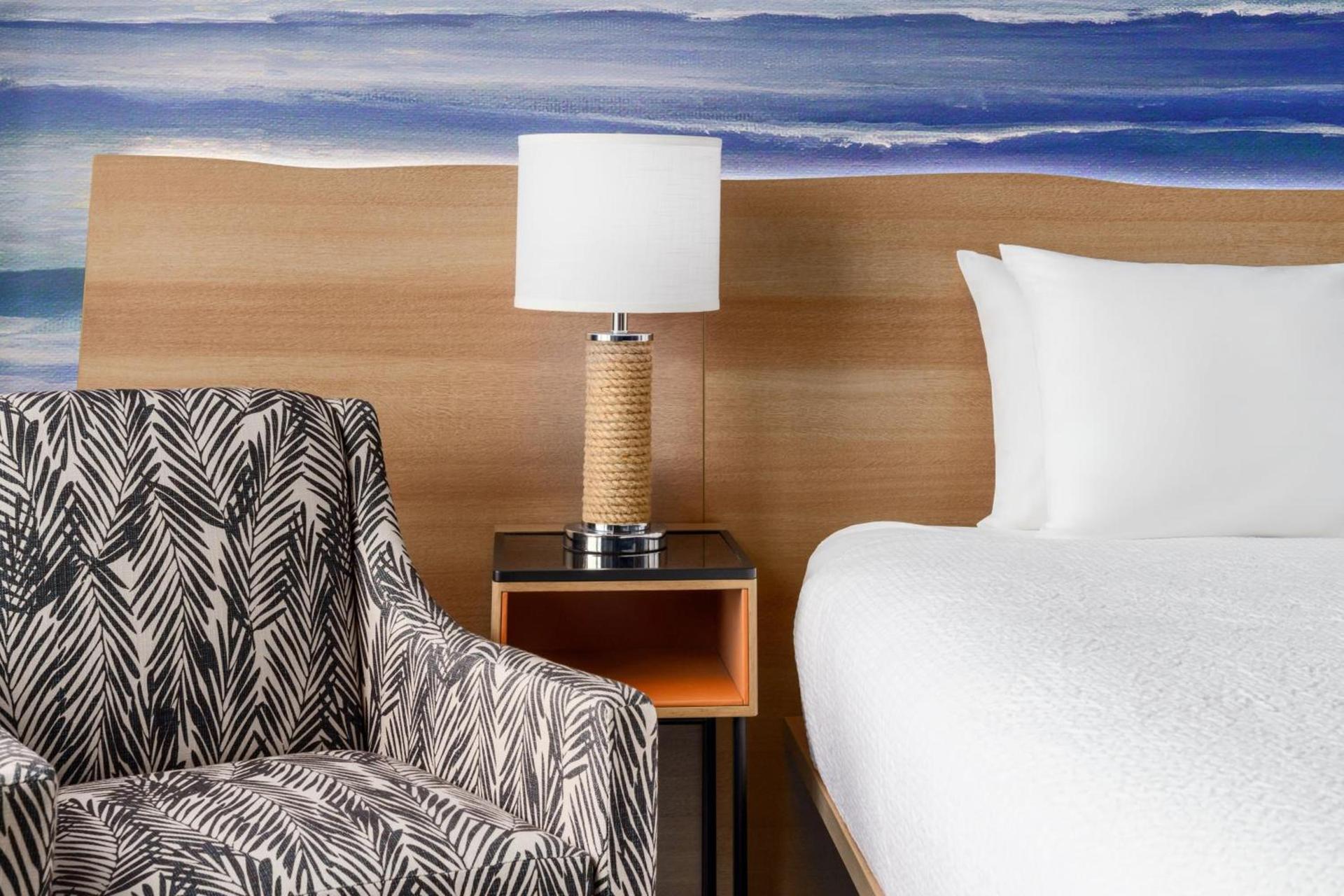Courtyard by Marriott Oceanside Fort Lauderdale Beach photo 18