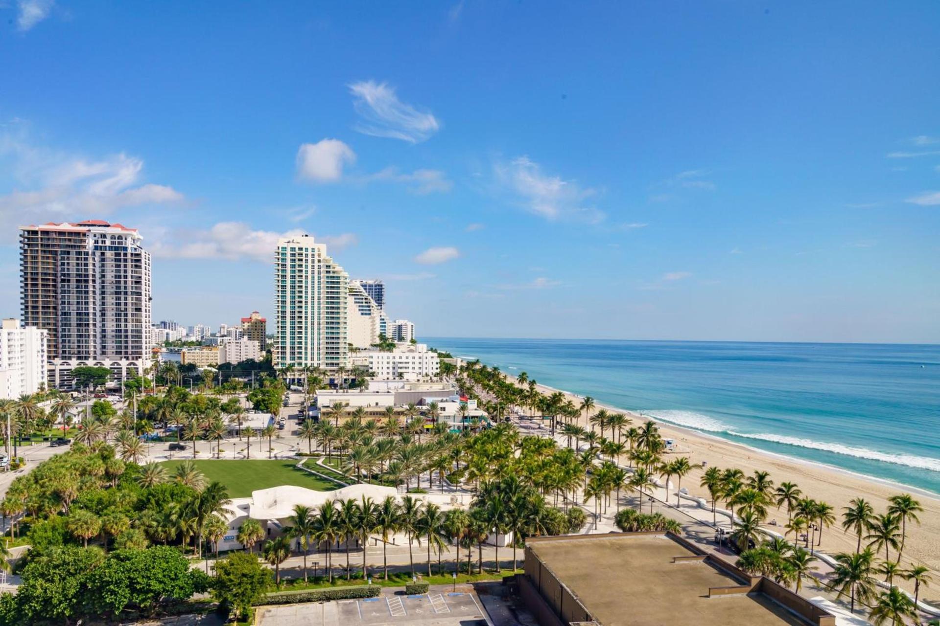 Courtyard by Marriott Oceanside Fort Lauderdale Beach photo 24