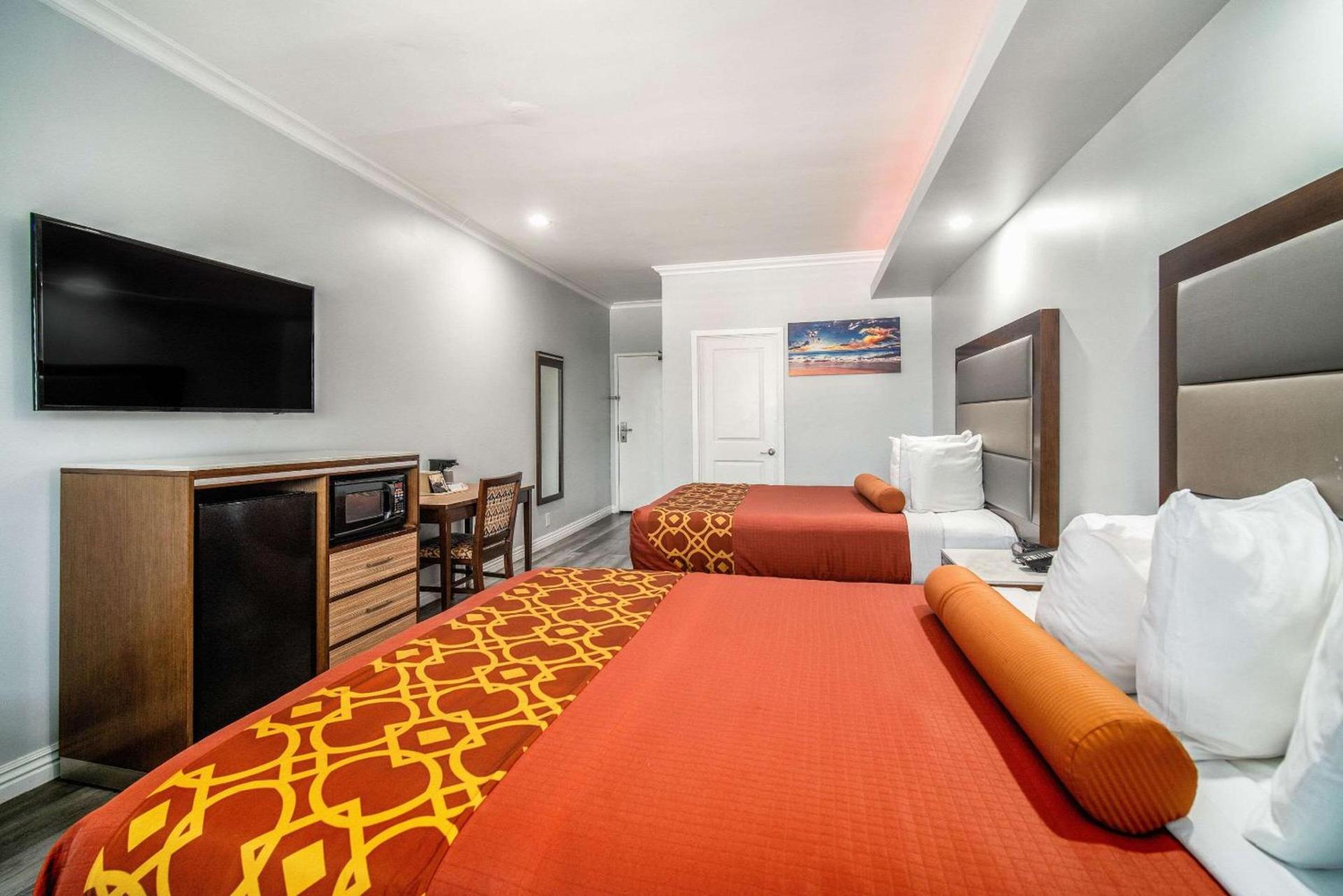 Rodeway Inn & Suites Pasadena photo 57