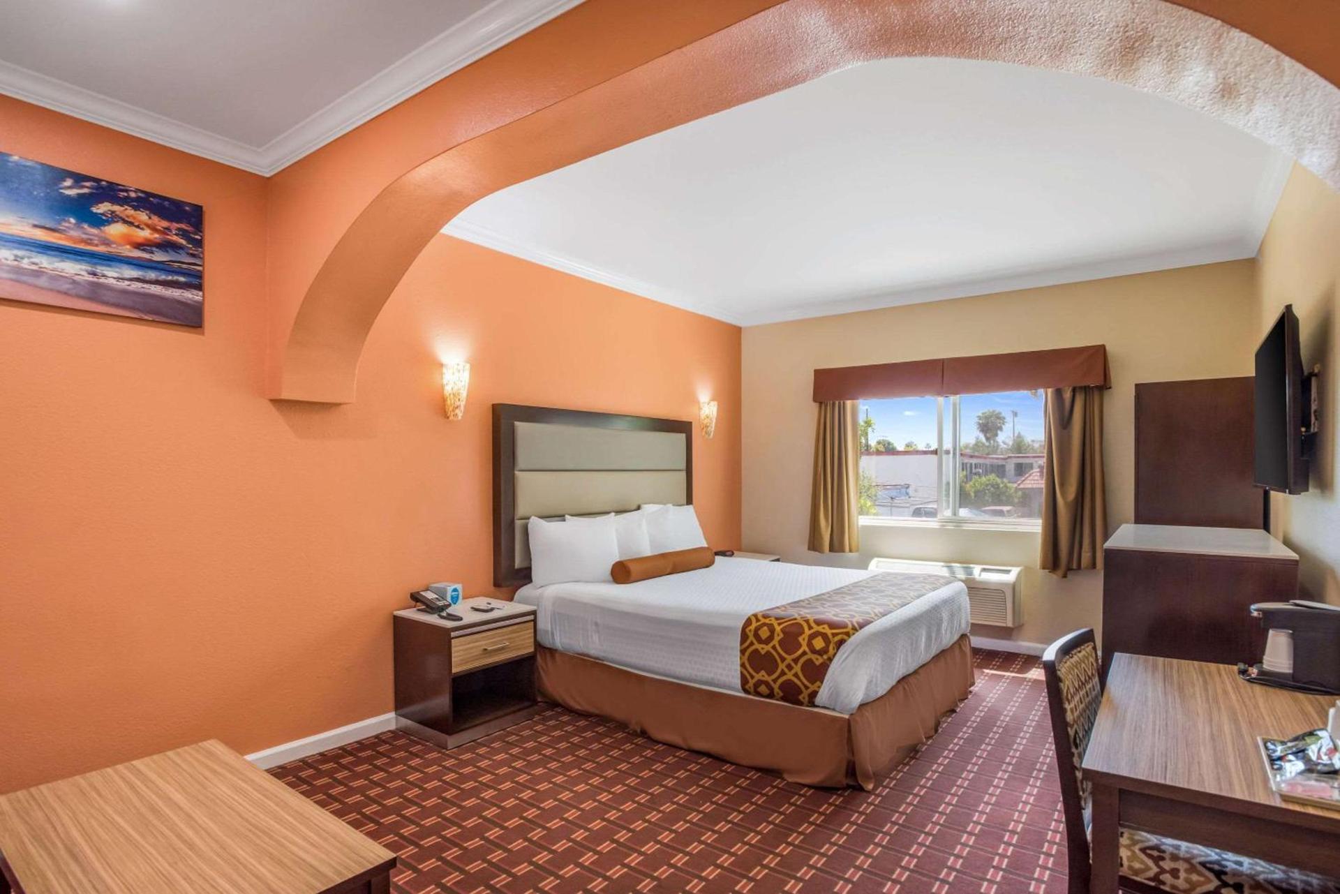 Rodeway Inn & Suites Pasadena photo 76