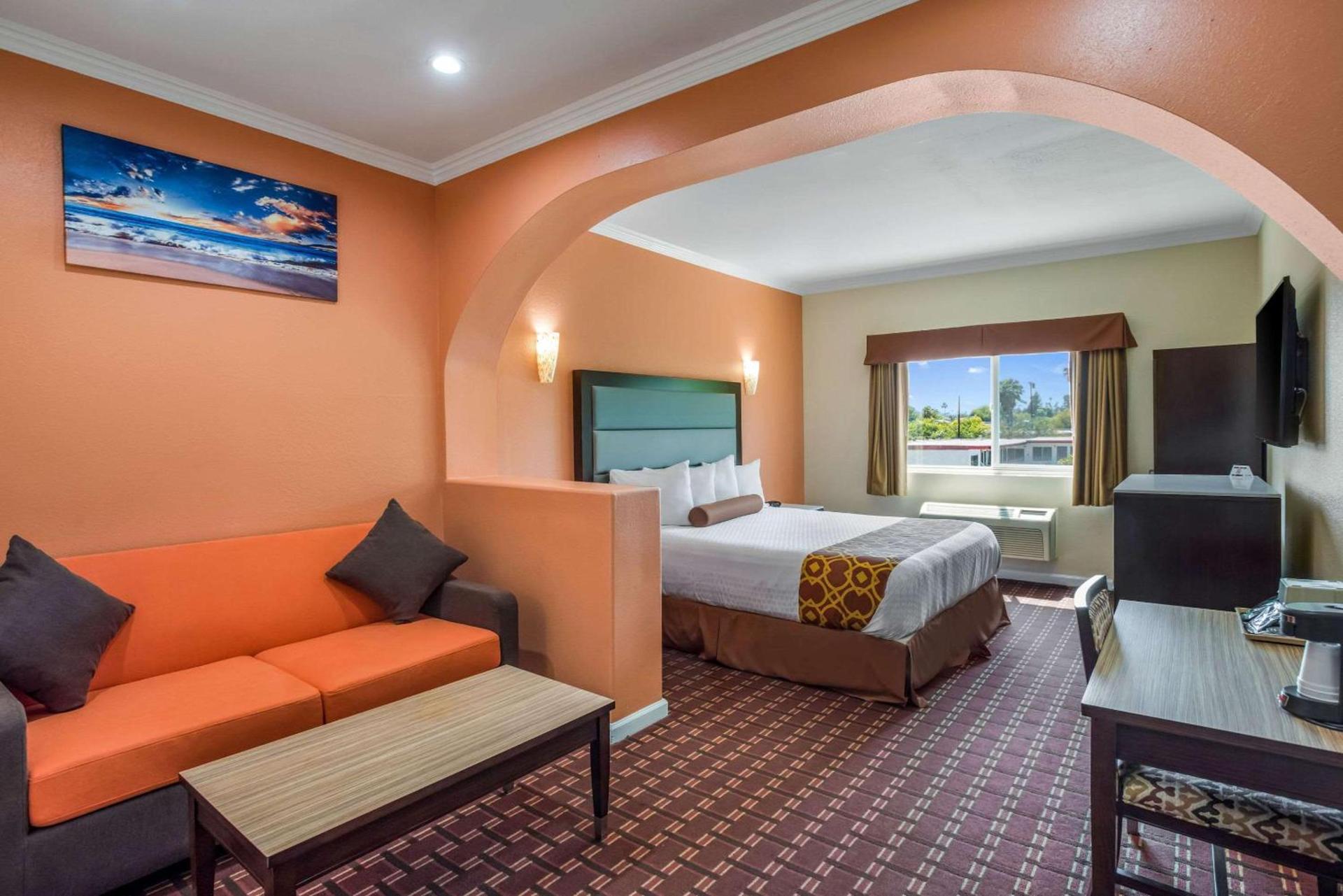 Rodeway Inn & Suites Pasadena photo 80