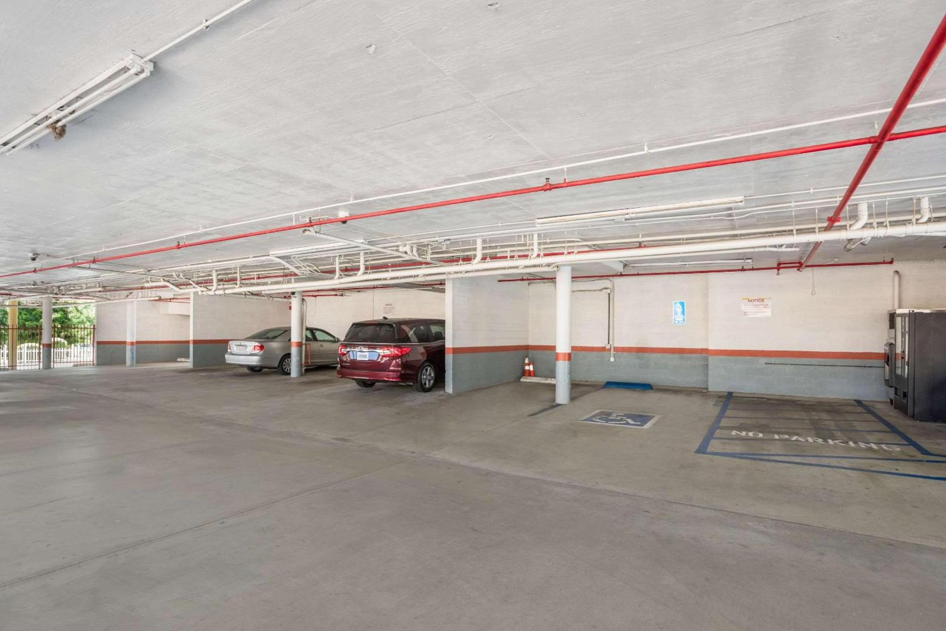Rodeway Inn & Suites Pasadena photo 84