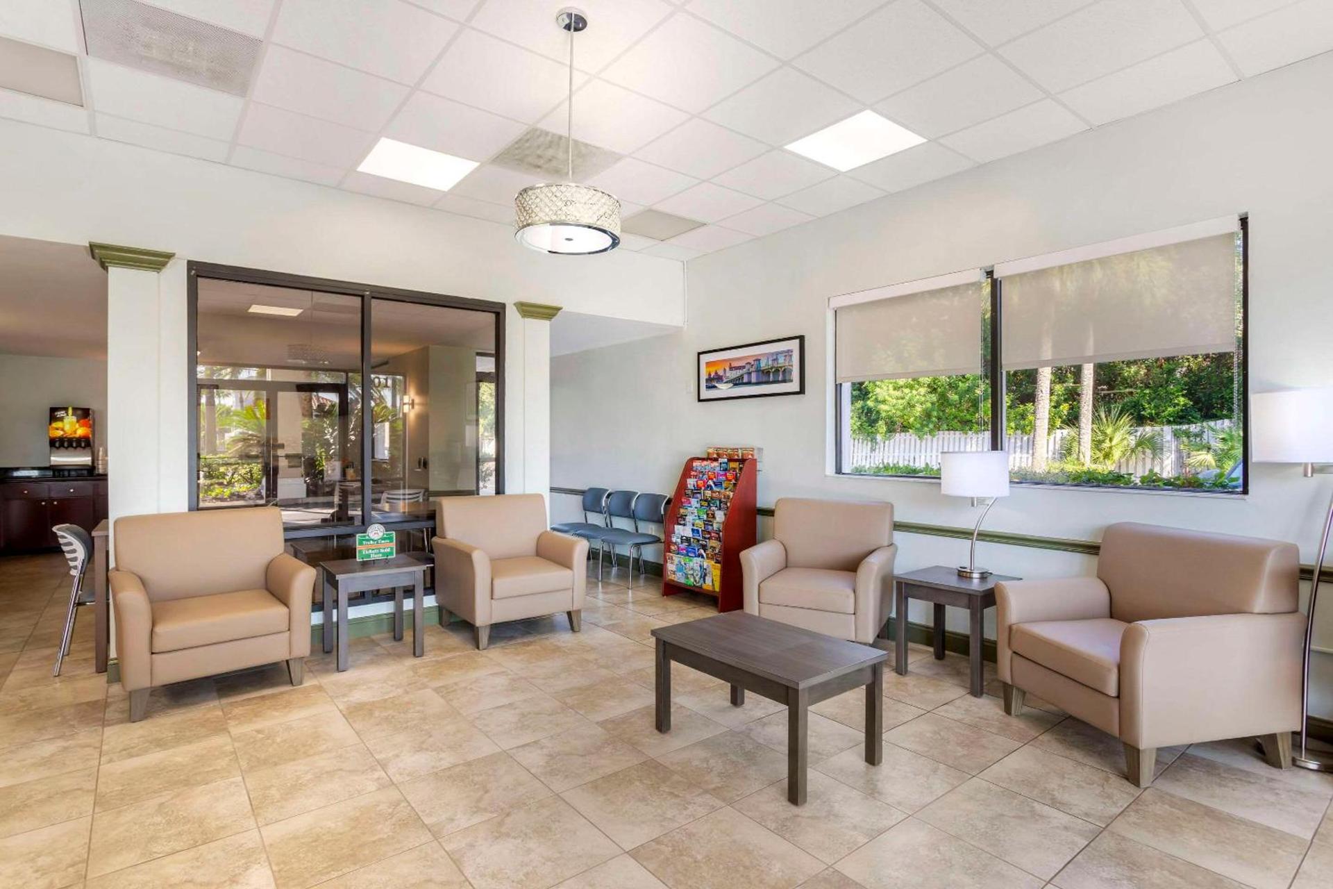 Quality Inn & Suites St Augustine Beach Area photo 8