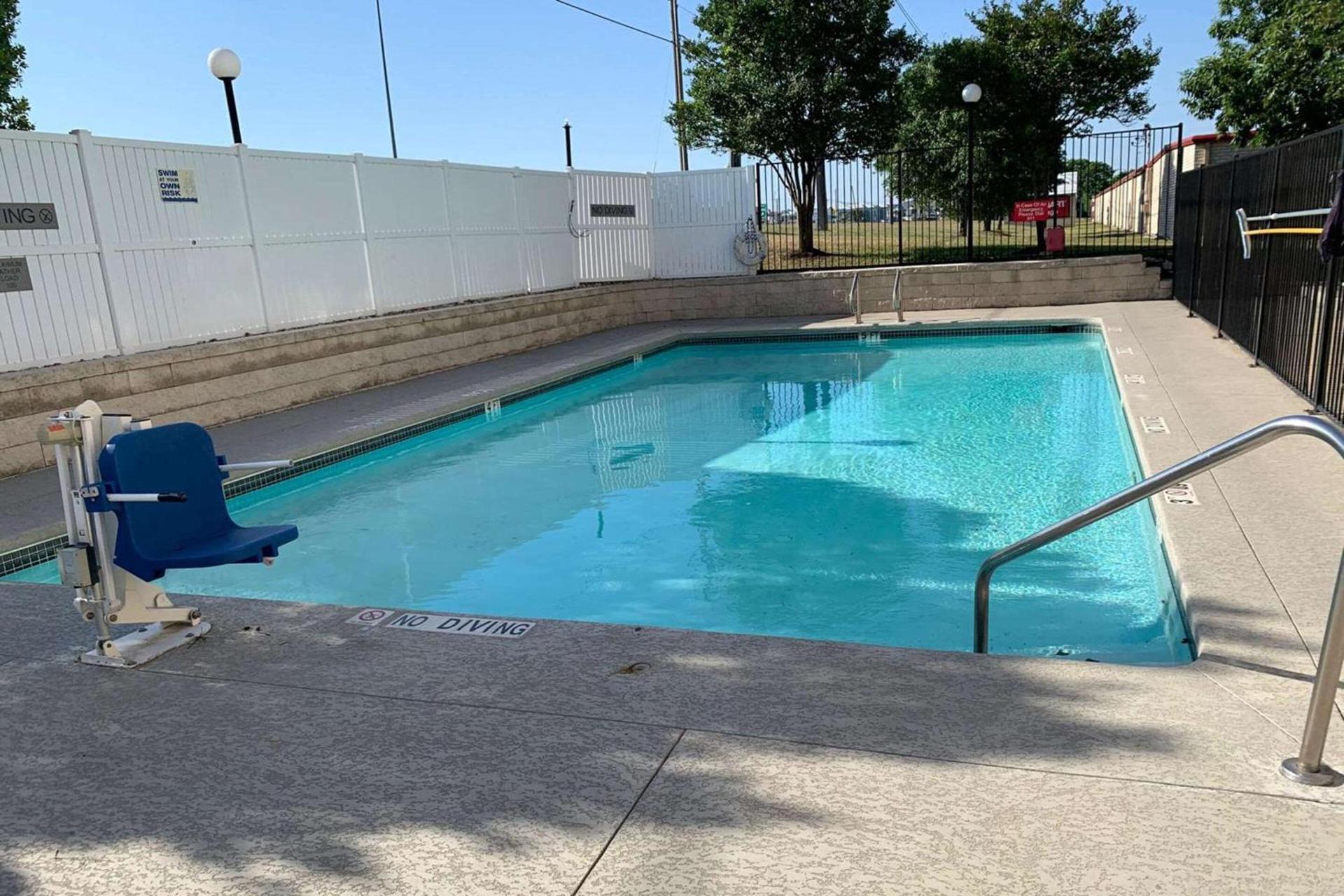 Country Inn & Suites by Radisson, Austin North Pflugerville , TX photo 24
