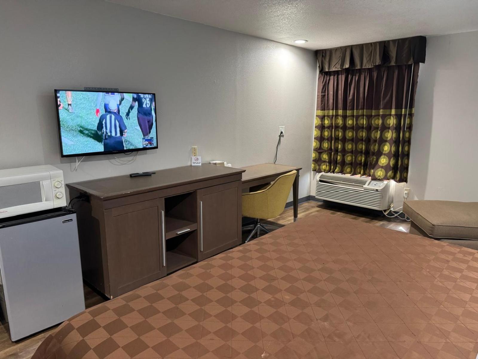 Executive Inn photo 24