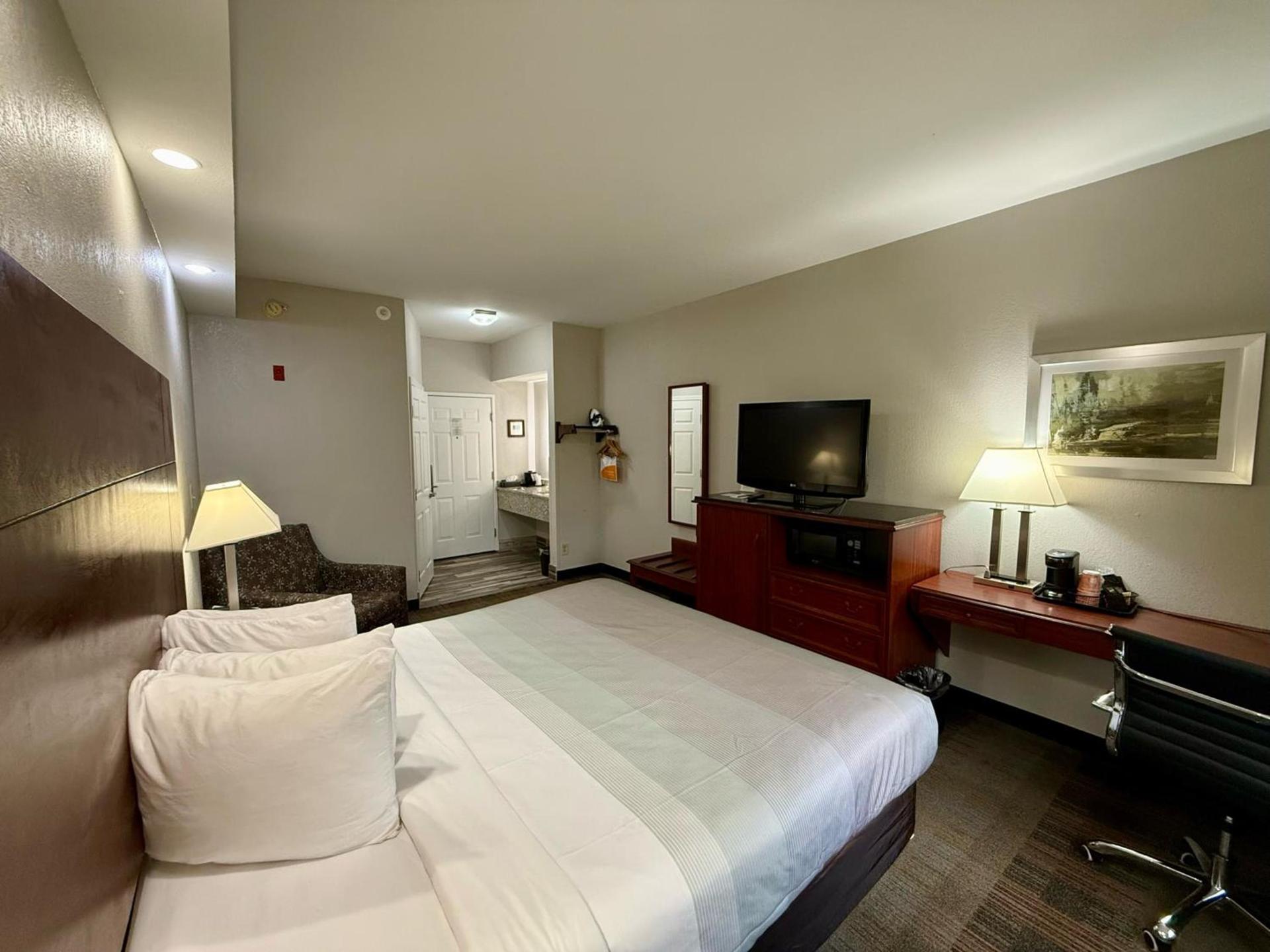 Quality Inn Newnan - Atlanta South photo 35