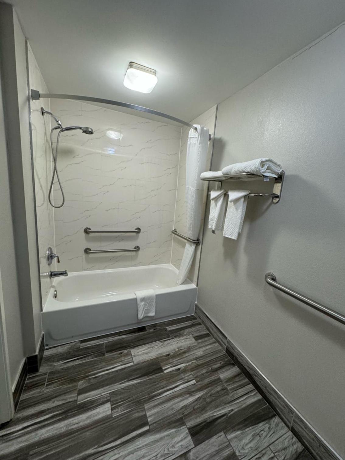 Quality Inn Newnan - Atlanta South photo 52