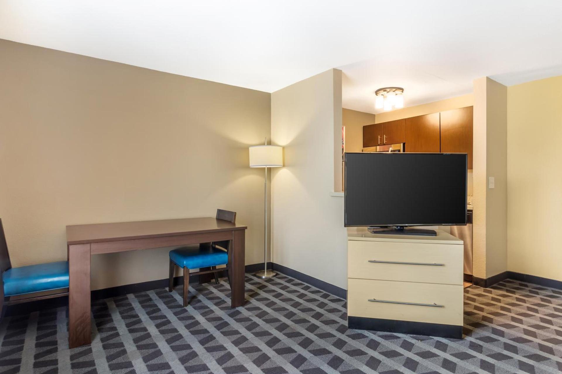 MainStay Suites Houston NASA-Clear Lake photo 8