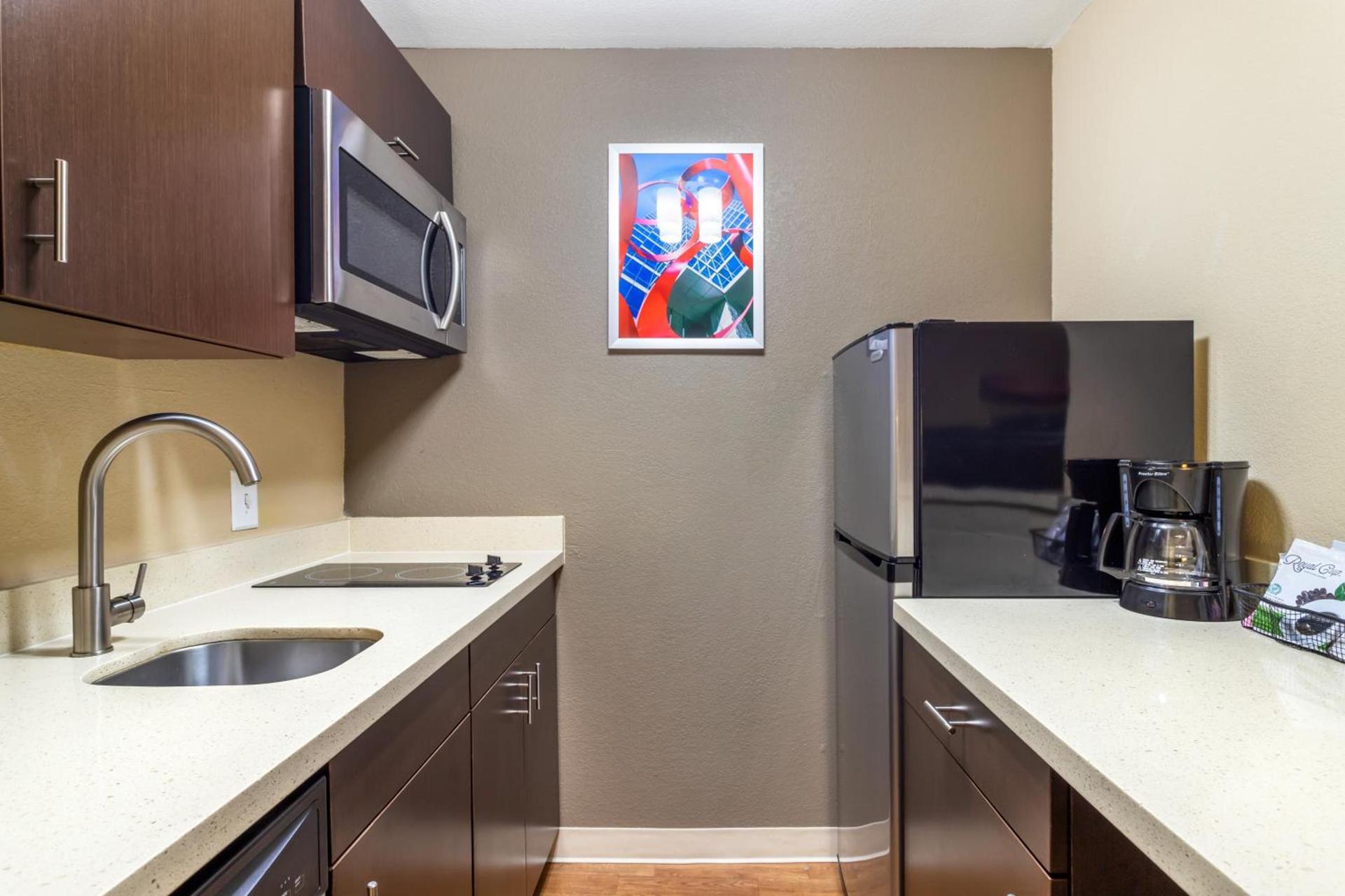 MainStay Suites Houston NASA-Clear Lake photo 11
