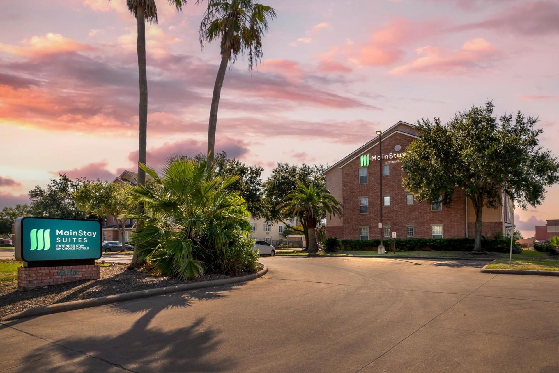 MainStay Suites Houston NASA-Clear Lake photo 32