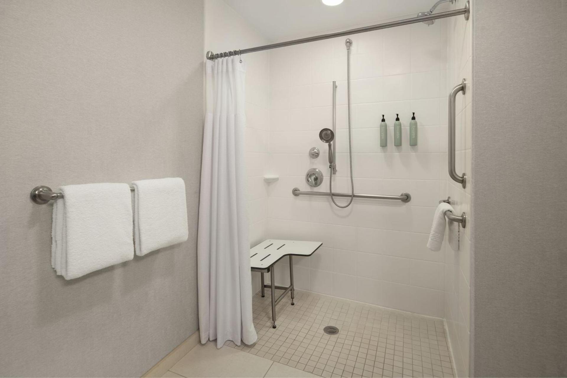 Courtyard by Marriott Scottsdale Salt River photo 25