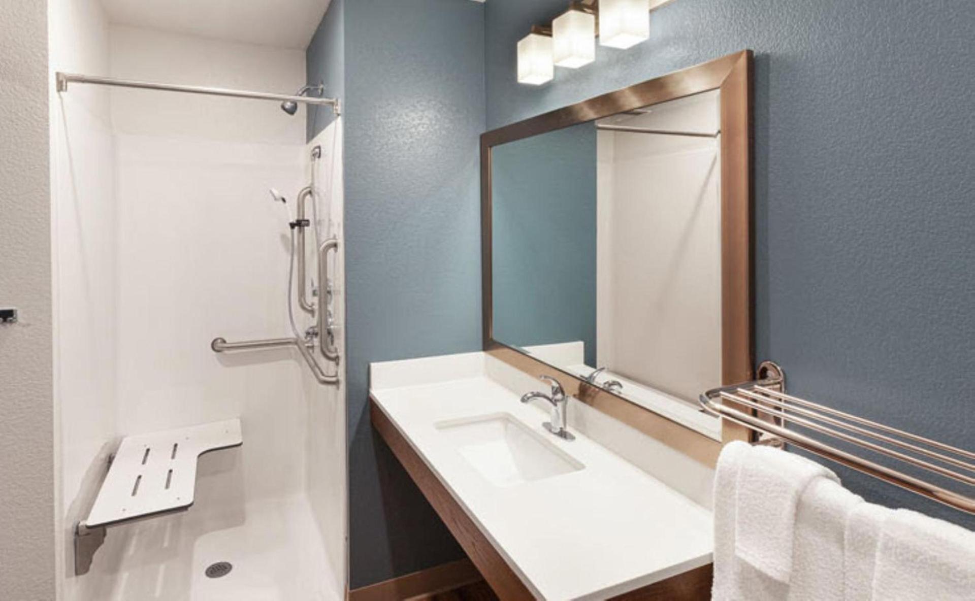 WoodSpring Suites Waco South photo 29